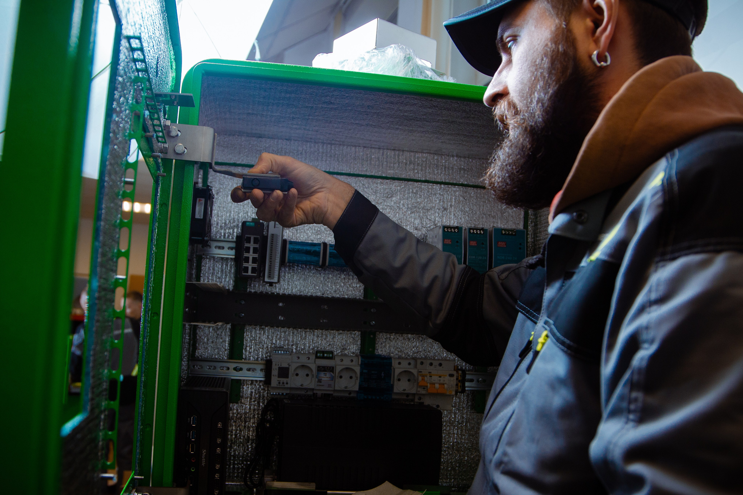 Commercial/Business. Brutalraw Territory