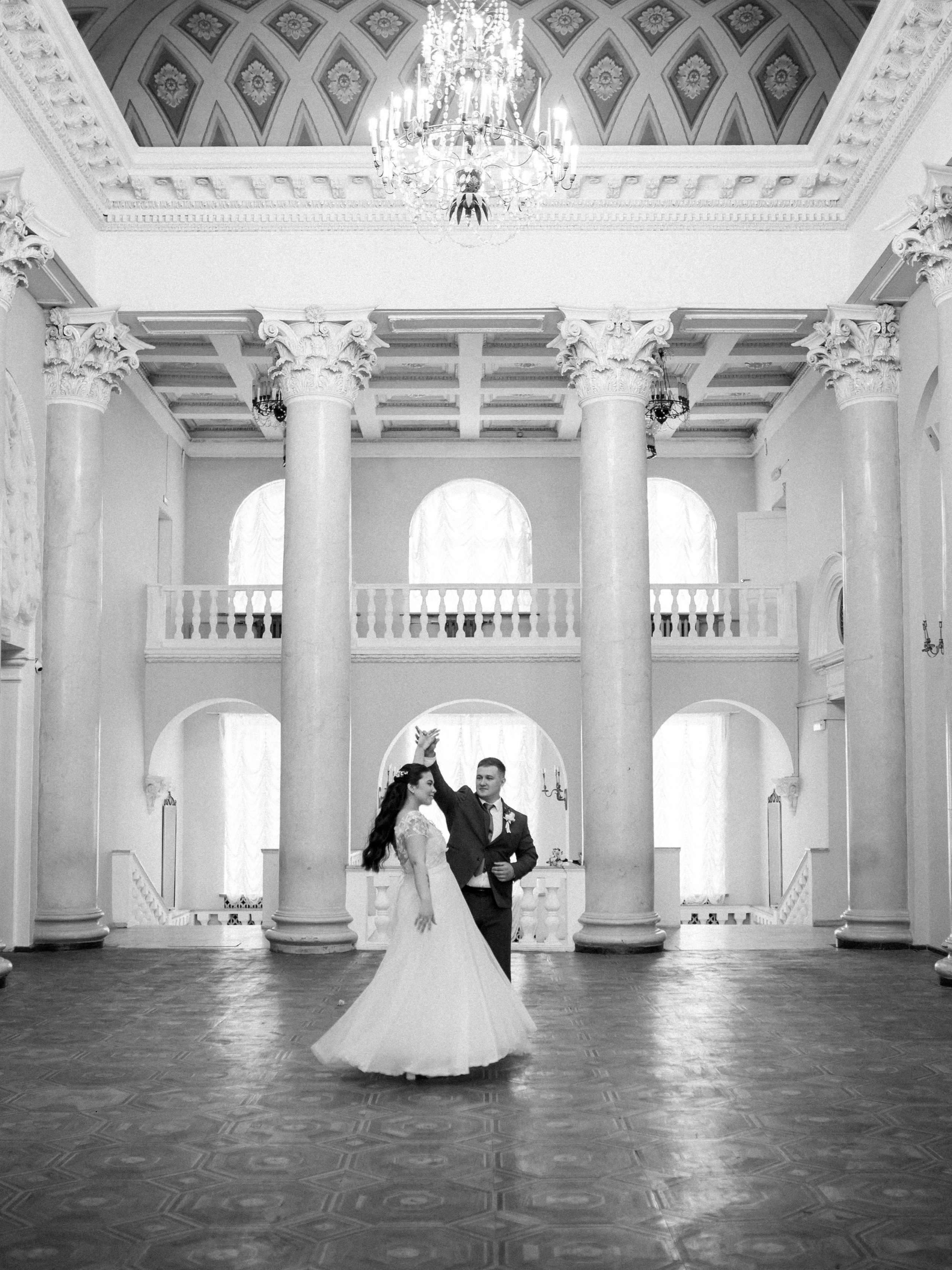 ДК ЧМК|Денис и Валерия. Свадебный фотограф Челябинск Зиненко Виктория