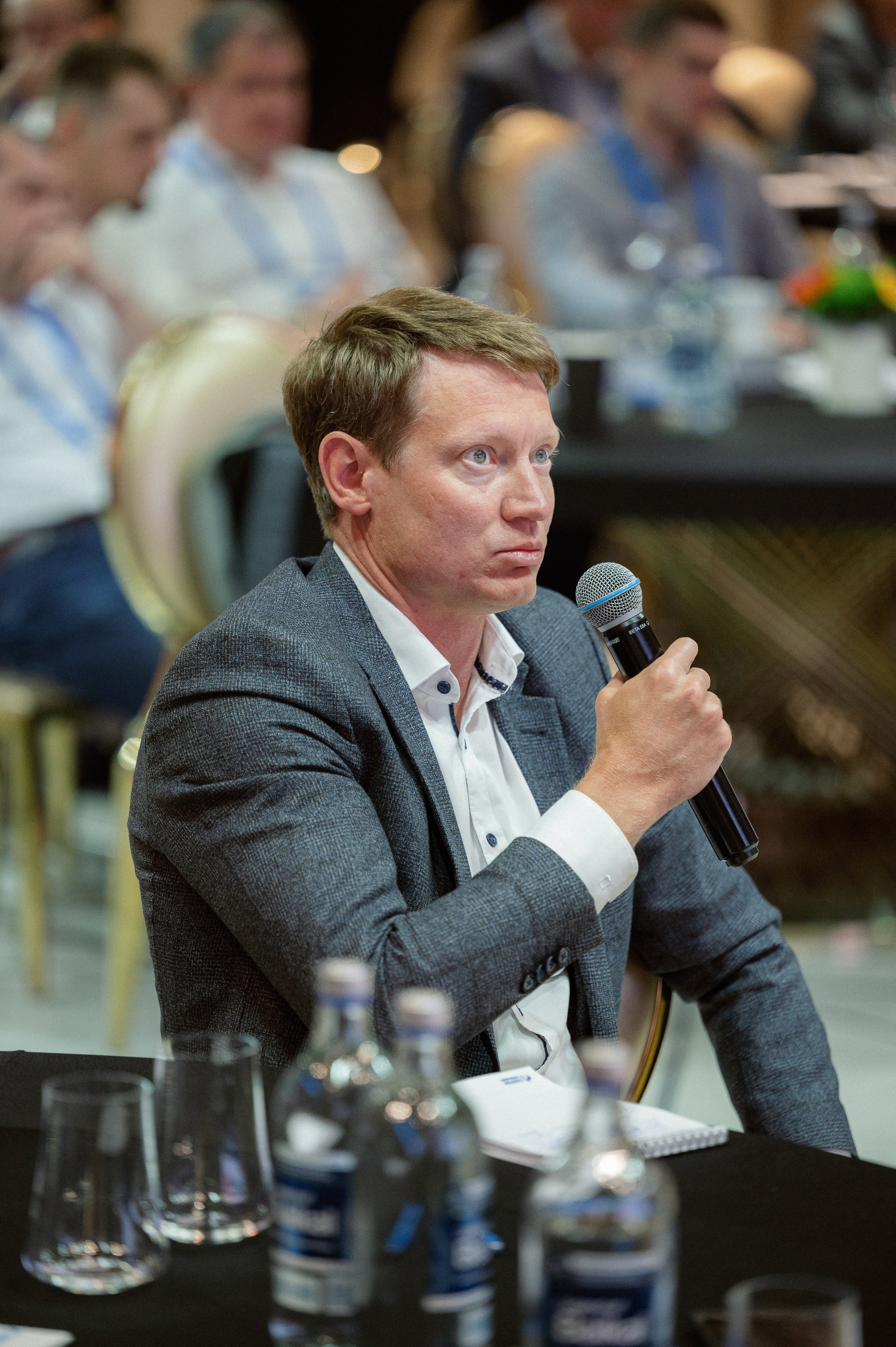 Газпром конференция. Фотограф Павел Петров г. Тюмень