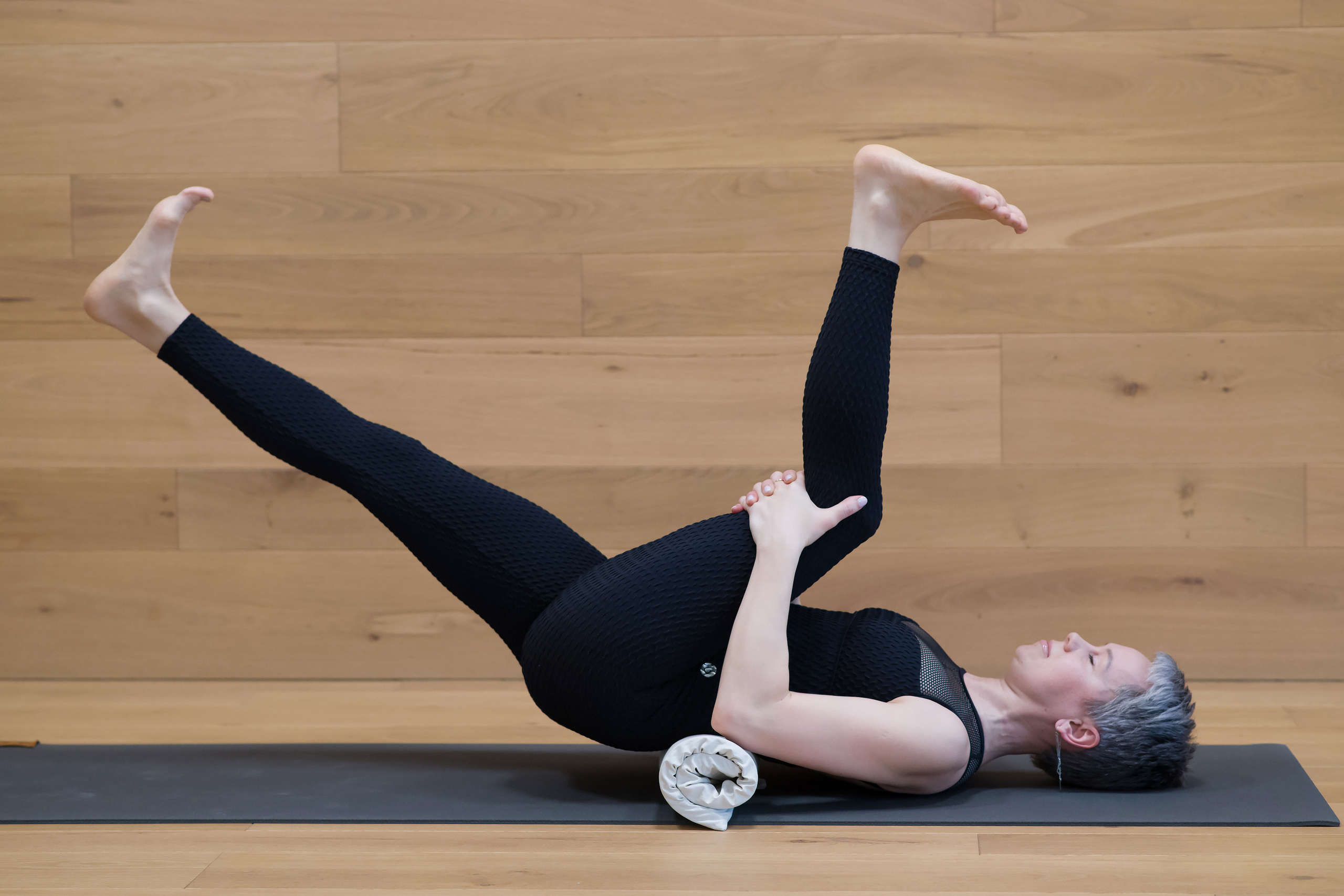 Фотосъемка инструктора по йоге критического выравнивания для соцсетей. Фотограф-видеограф в Москве Катерина Веневская