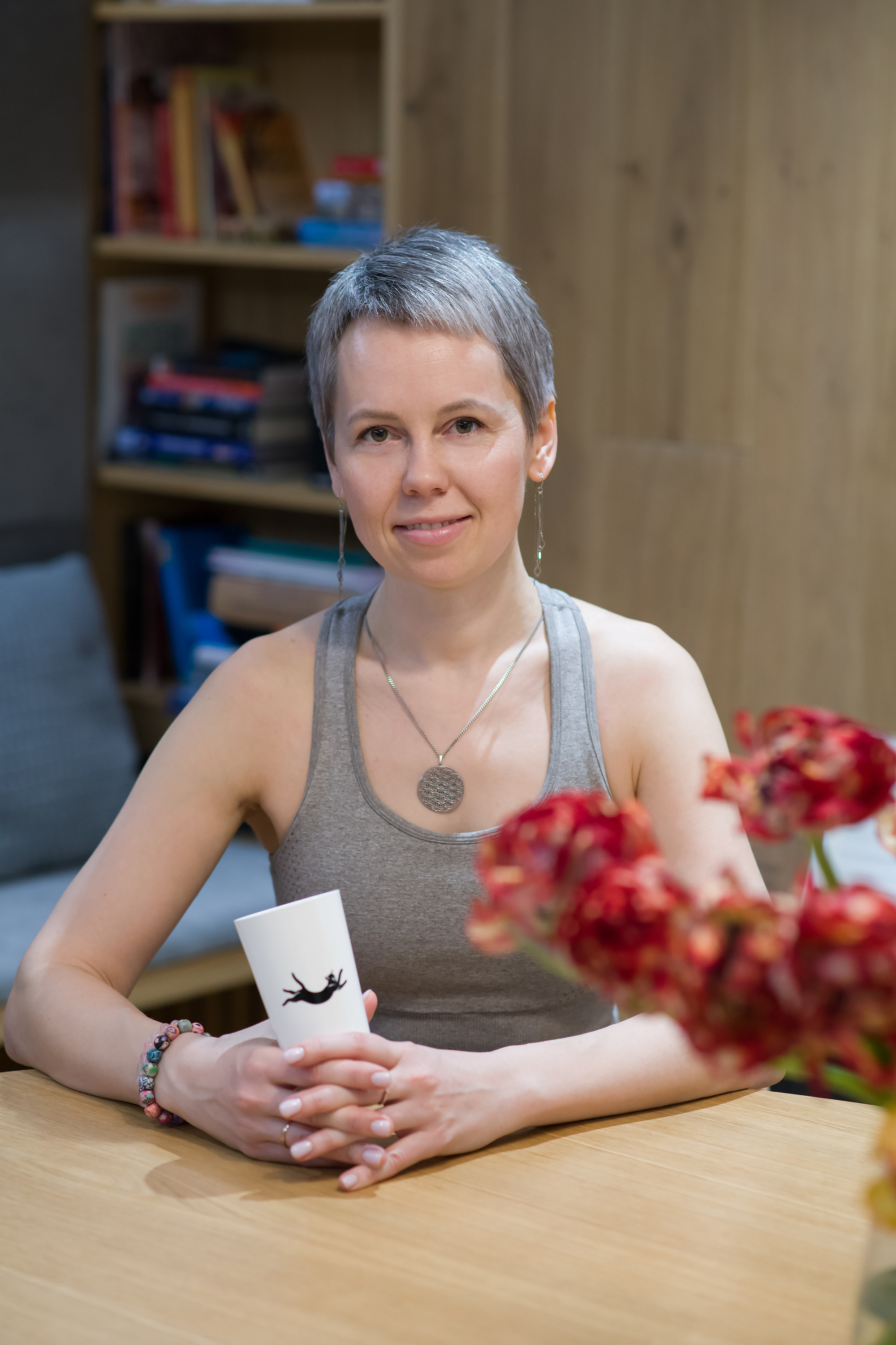 Фотосъемка инструктора по йоге критического выравнивания для соцсетей. Фотограф-видеограф в Москве Катерина Веневская