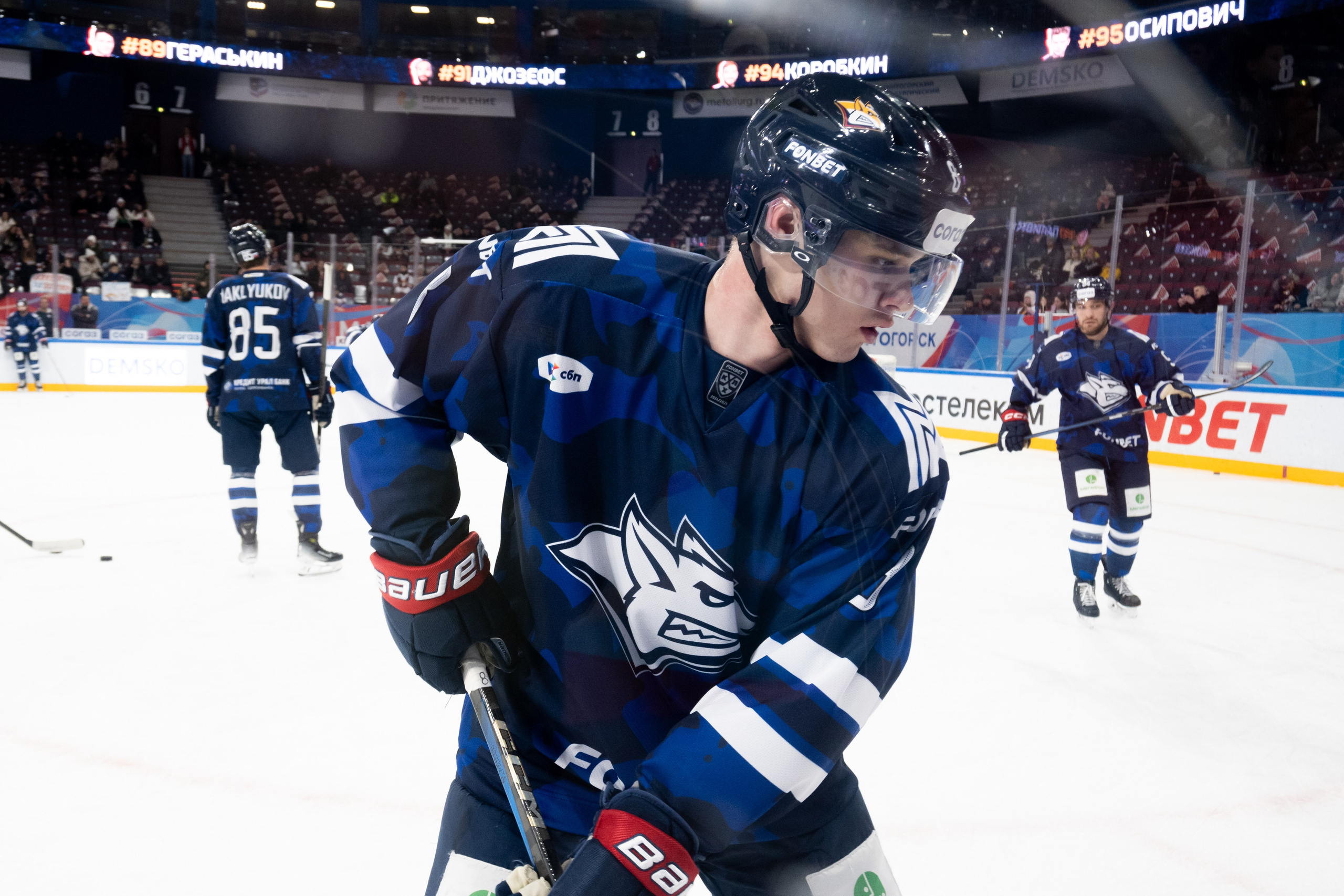 Призетация ТАНК в арене Металлург. Evgeniy Roslov