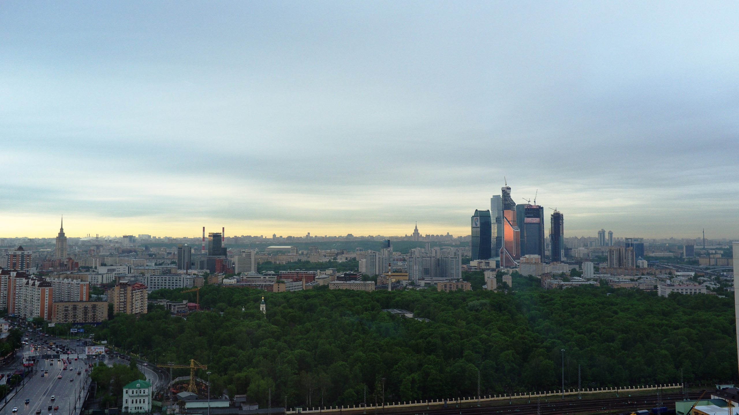 Москва-Сити. Миша Печёнкин | фотография