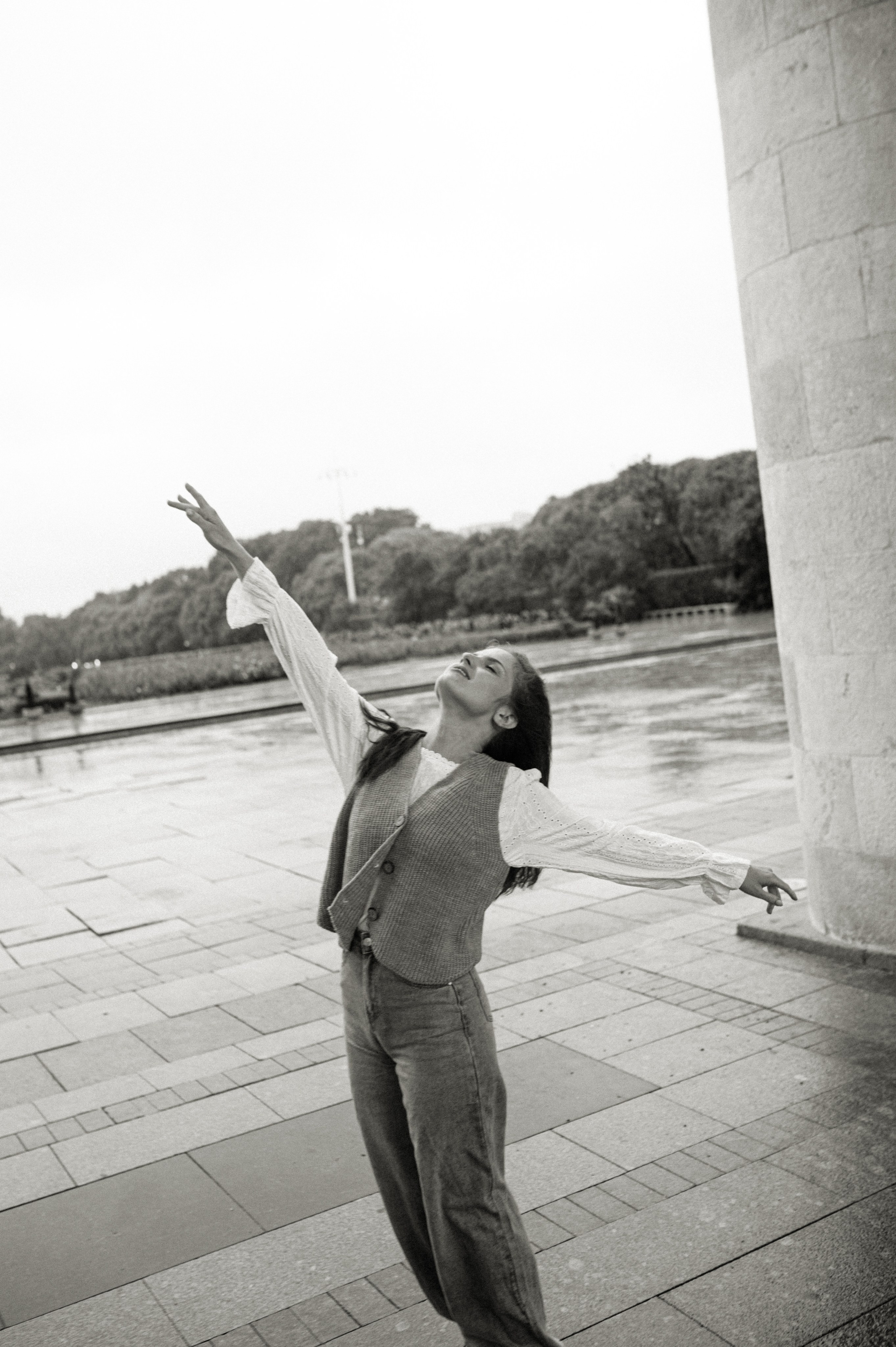 Под дождём🎥🤍. Лайфстайл фотограф в Москве Серебрянская Фаина