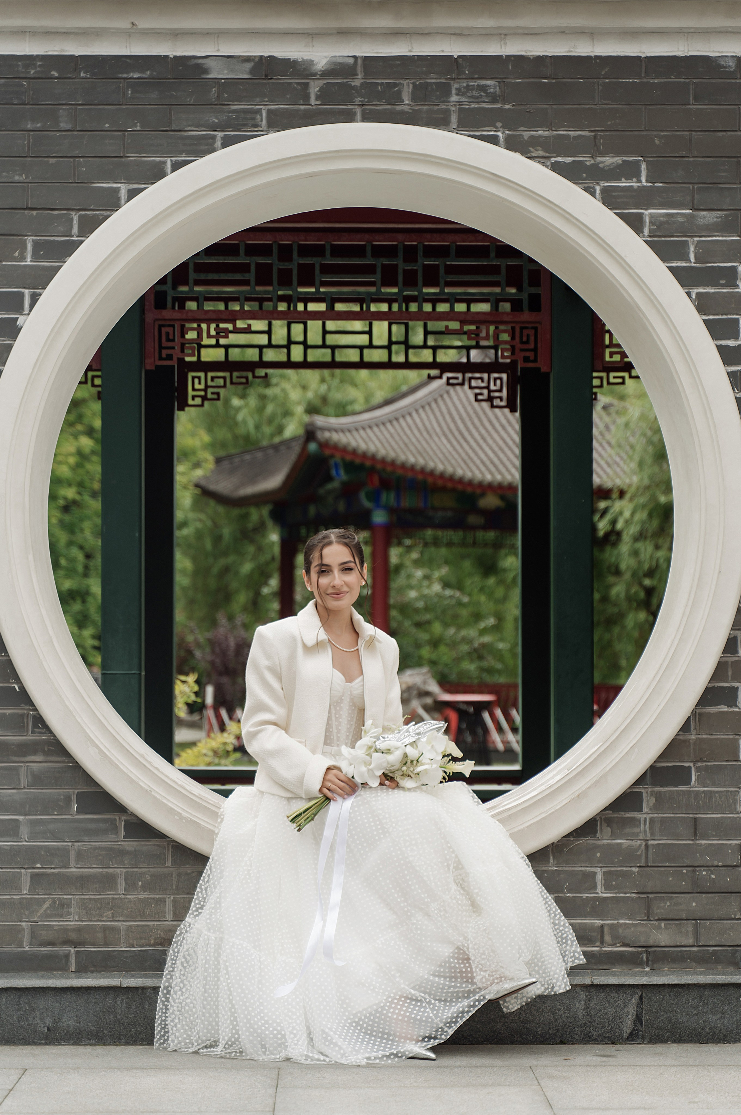 Иван и Изабелла «Веранда Отрадное». Свадебный фотограф