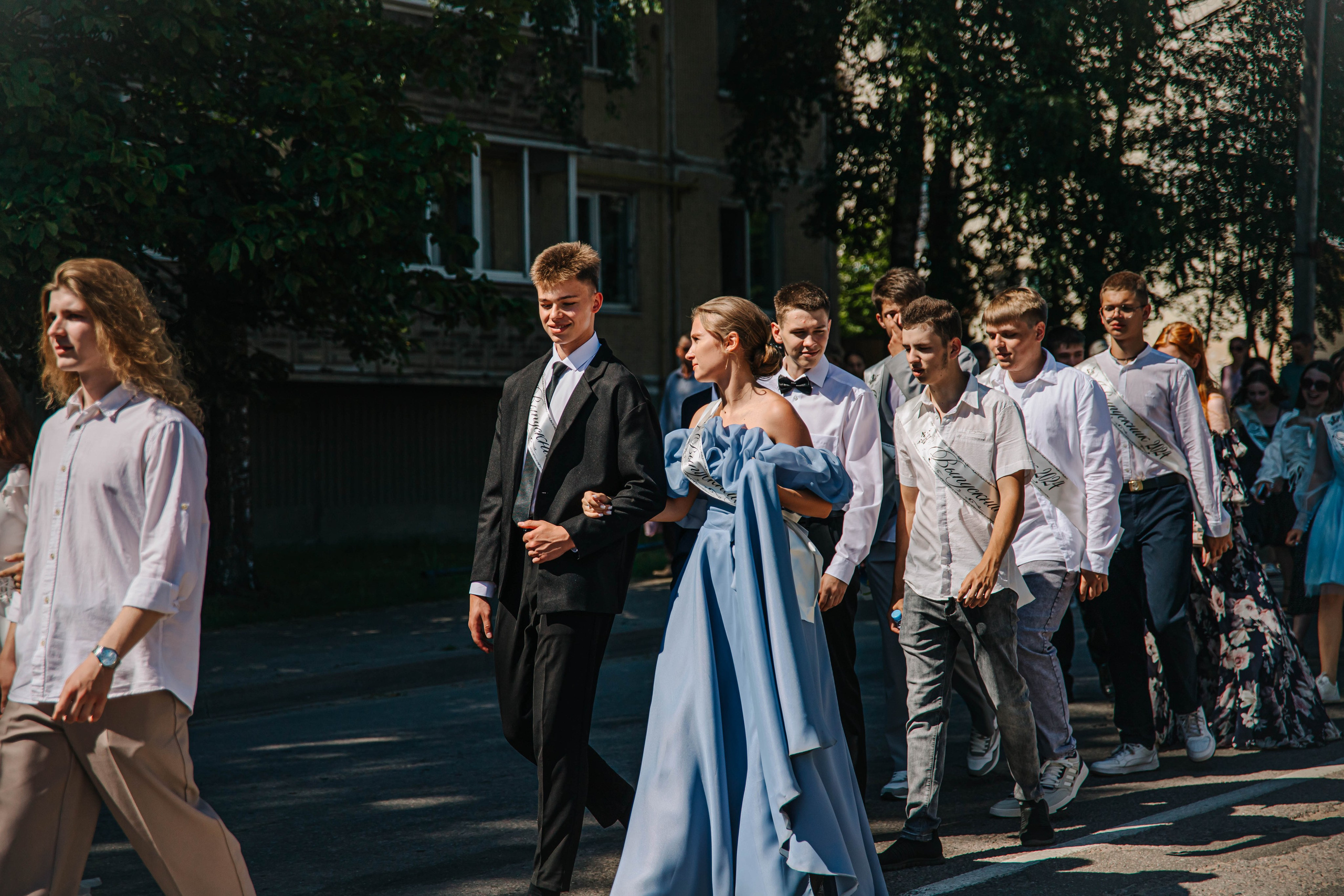Выпускной 11 классов 2024 Невель. Фотограф Дарья Маташкова