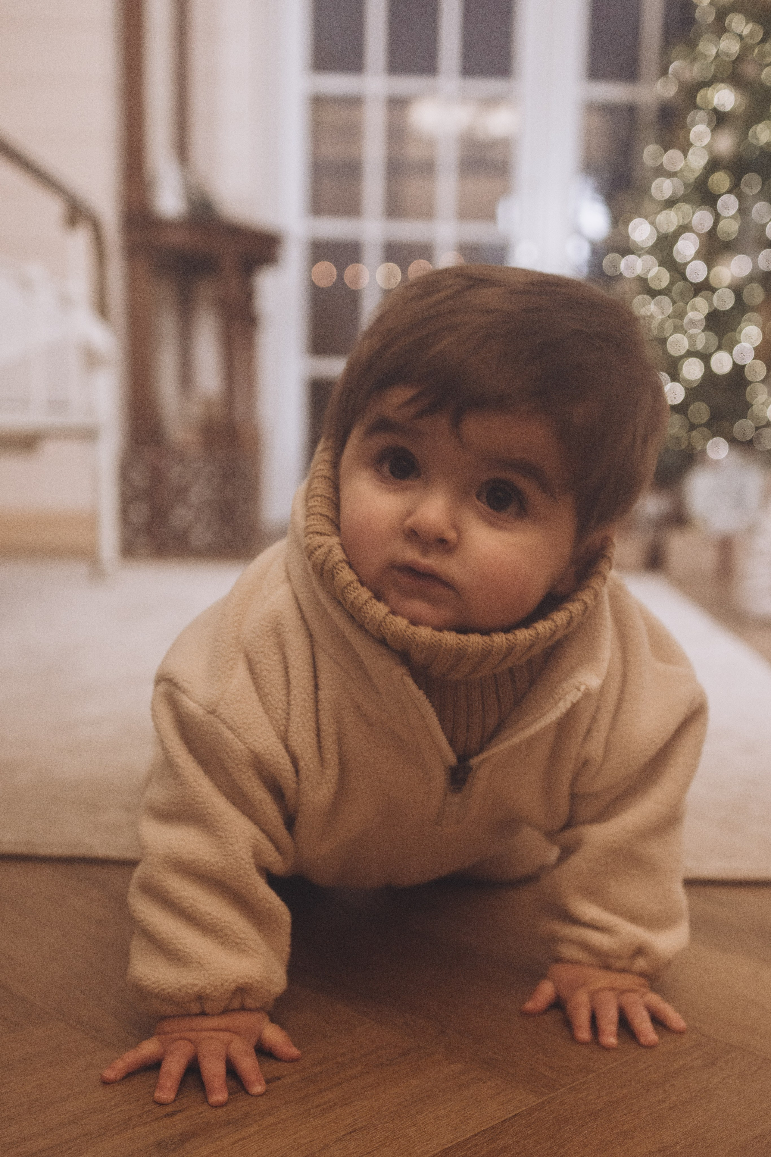 Семейная новогодняя фотосессия в Леона даче. Семейный и детский фотограф в Санкт-Петербурге Павлова Елена