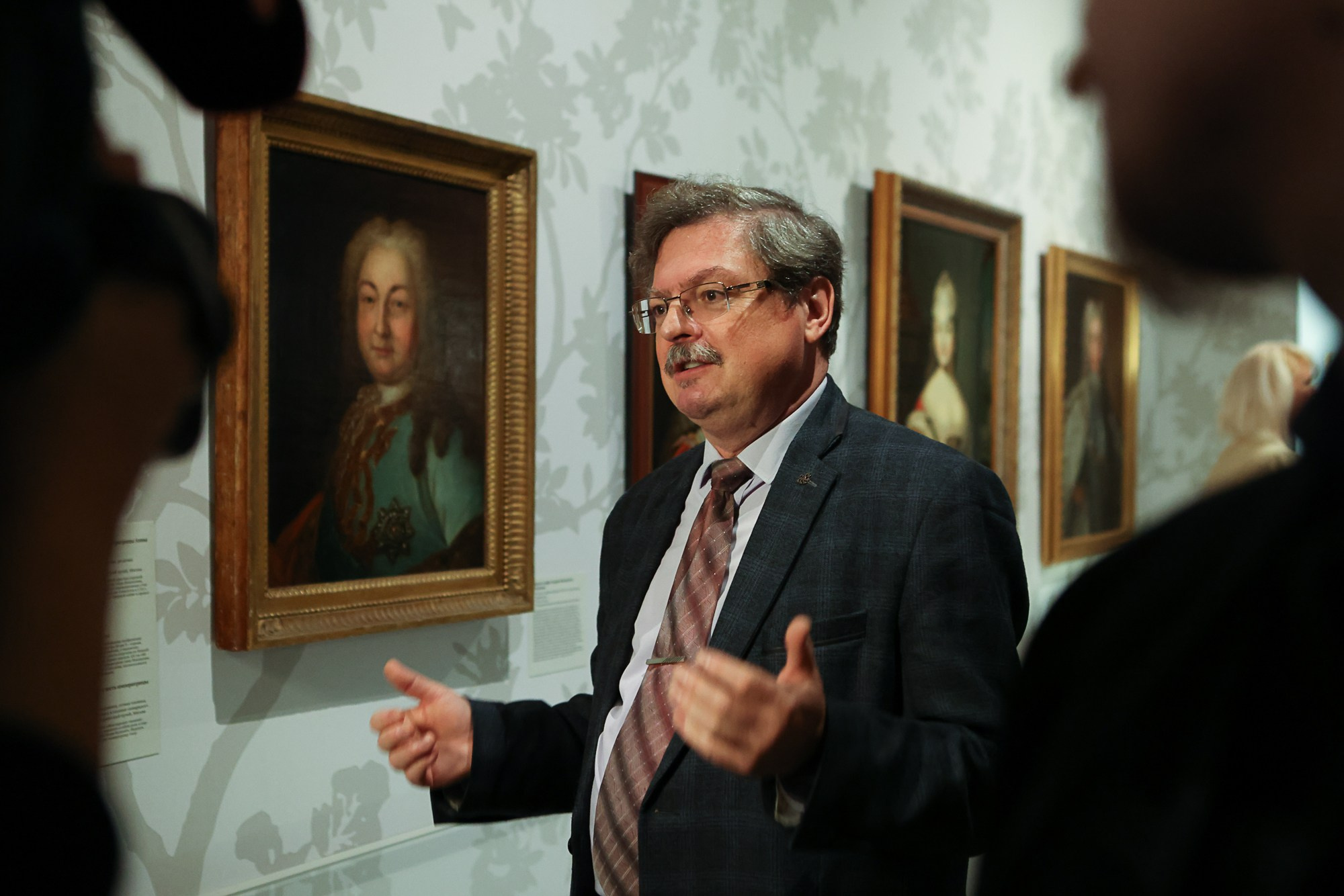 Наследие Петра Великого и Дворцовые перевороты в Российской империи. Репортажный, архитектурный, театральный и файн-арт фотограф Лена Мельникова в Москве