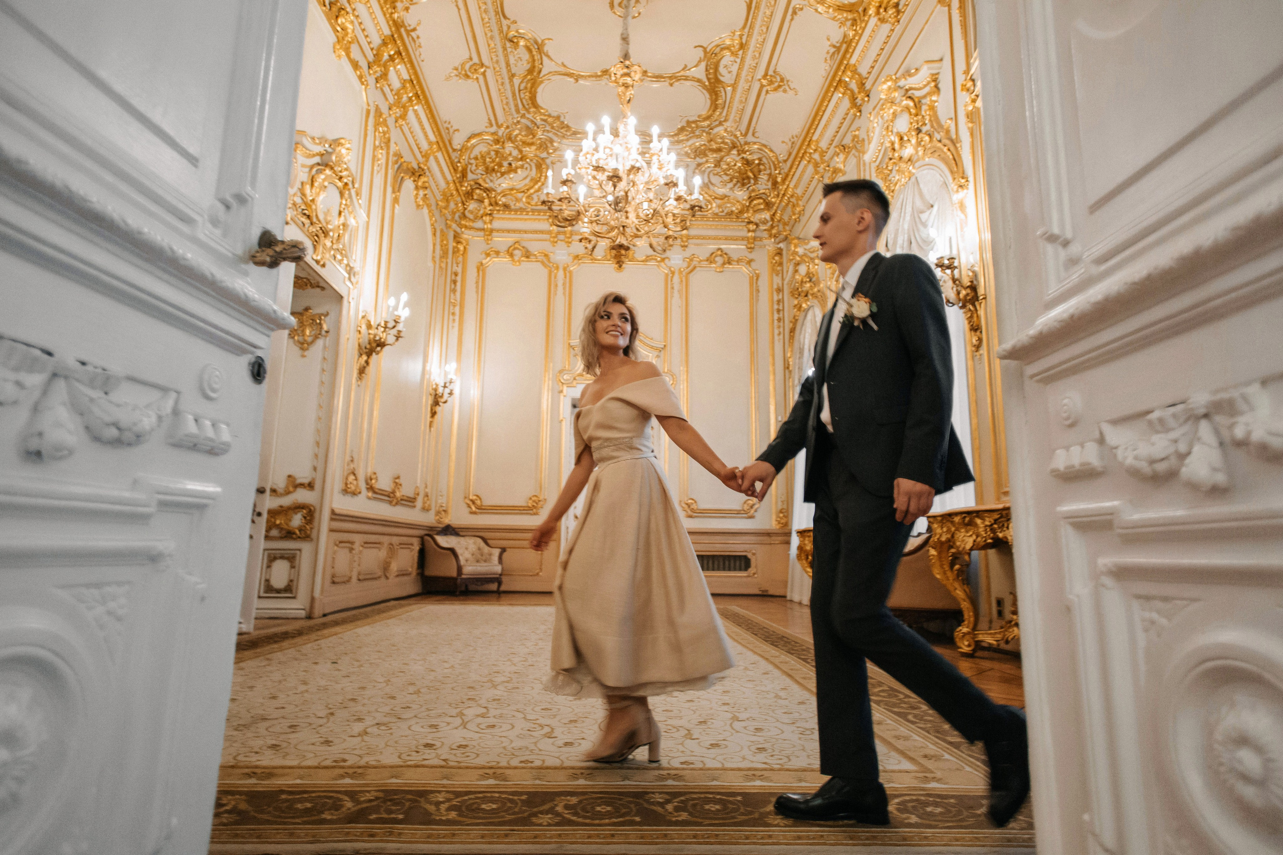 Свадьба для двоих с прогулкой в Выборге. Свадебный фотограф в Санкт-Петербурге Вика Стукачева