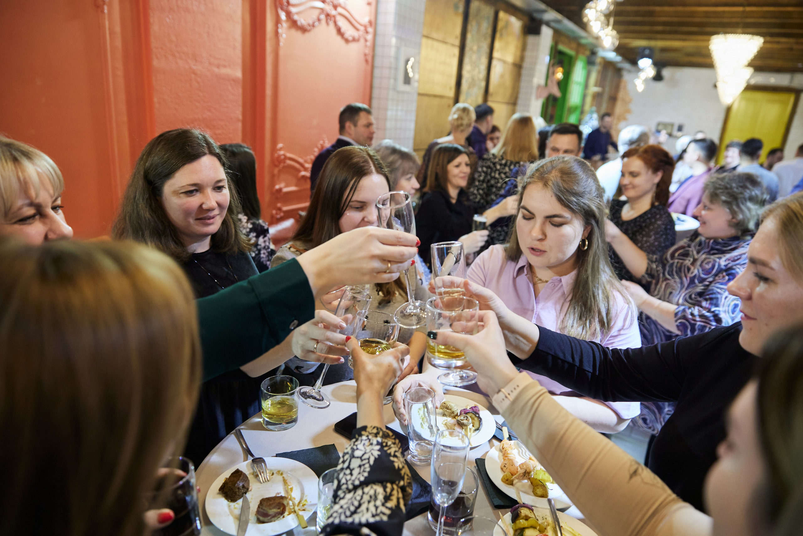 80. Фотограф Недорез Александр в Москве. Репортаж на ваших мероприятиях