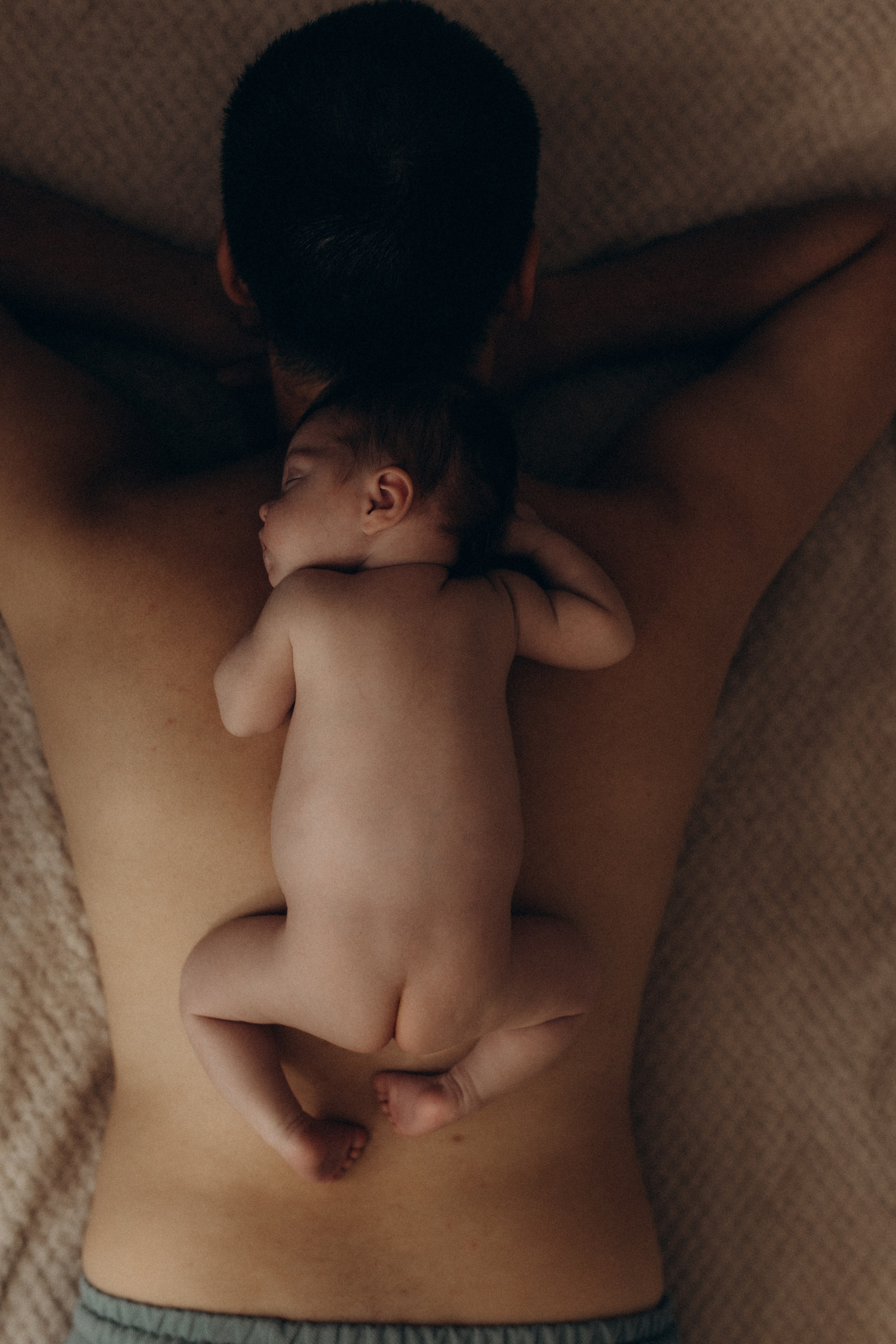 Семейная фотосессия с новорожденным ньюборн. Семейный фотограф в Москве и Люберцах Юлия Гуськова