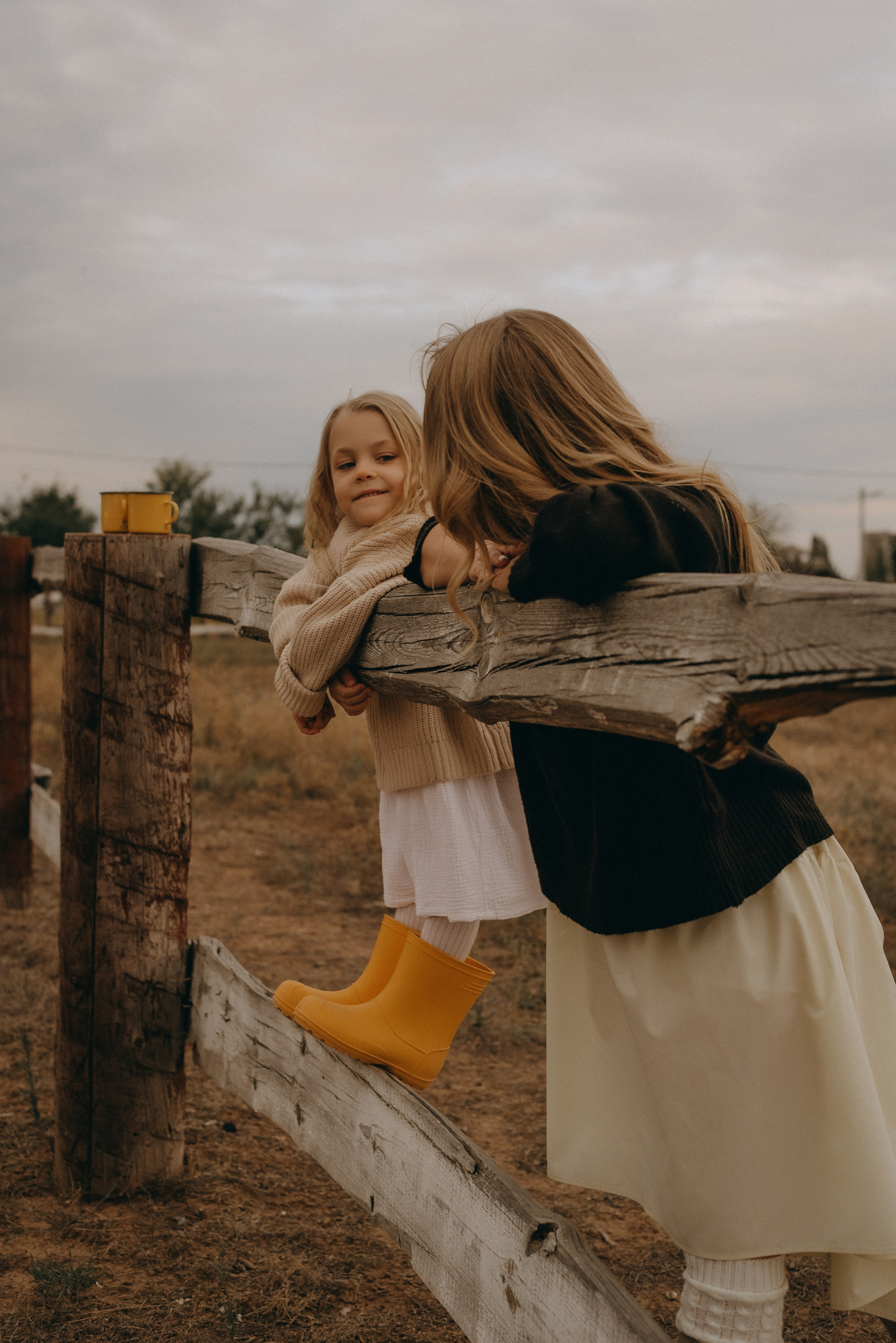 Света и Даша