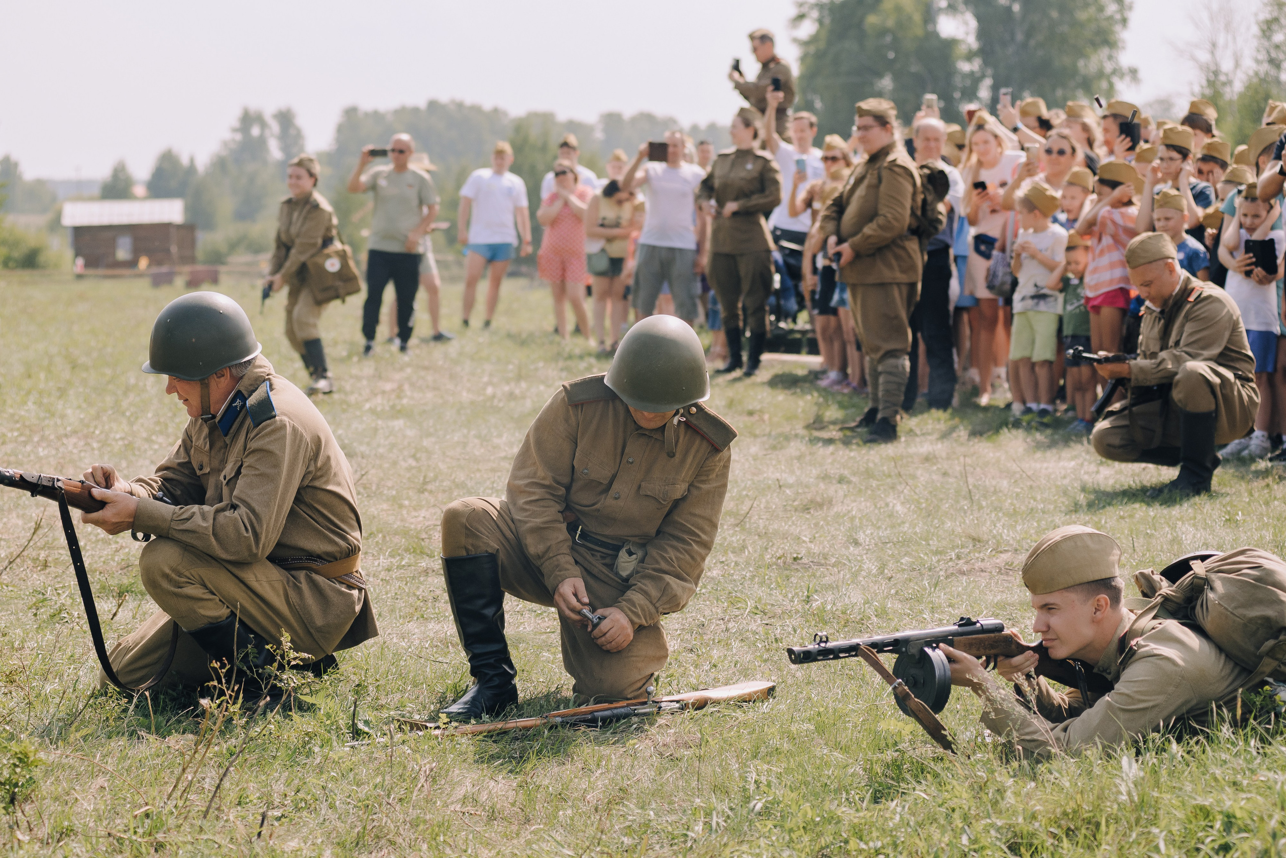 НАЗАД В БУДУЩЕЕ. РОССЕТИ. Репортажный фотограф Зуев Роман г. Челябинск