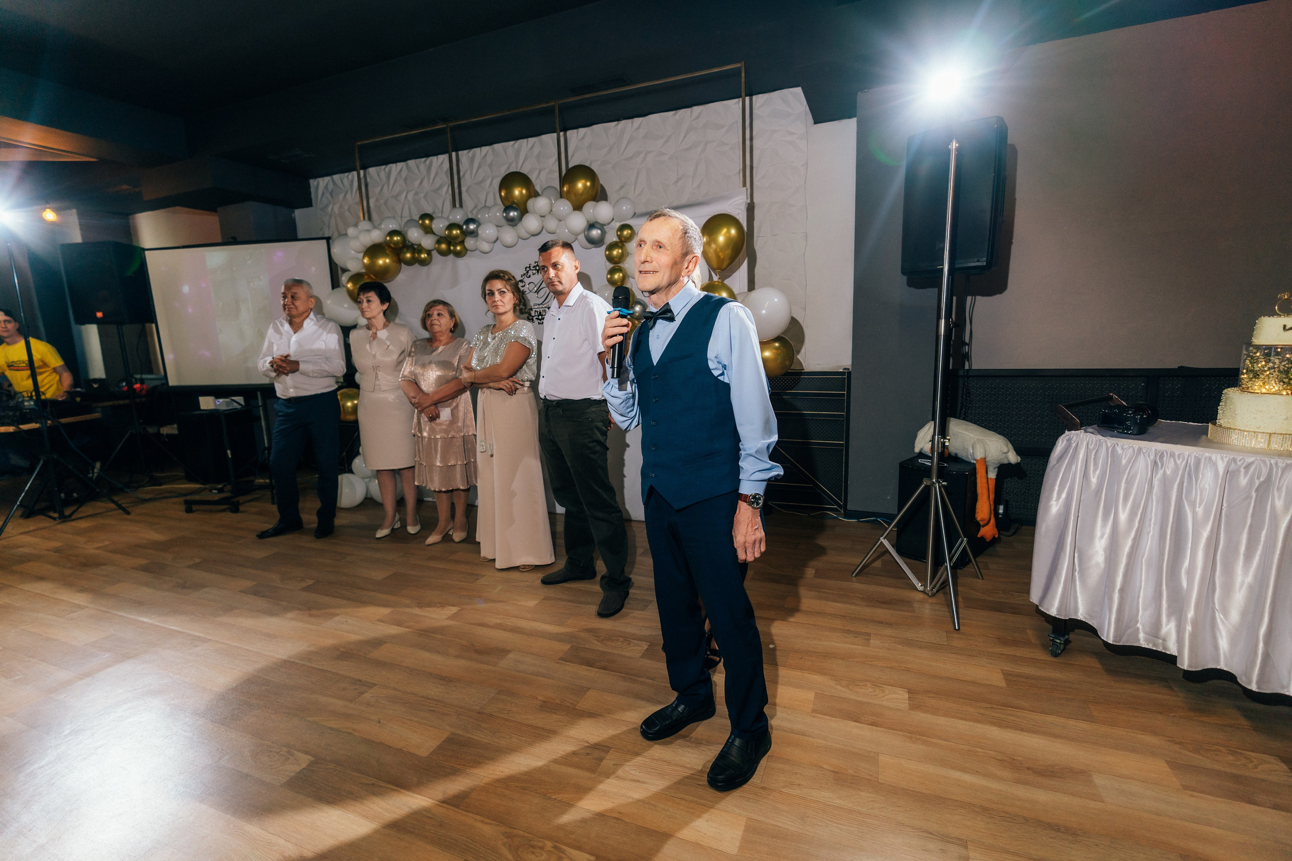 Красный кабриолет. Фотограф Ангарск Иркутск Ксения Король