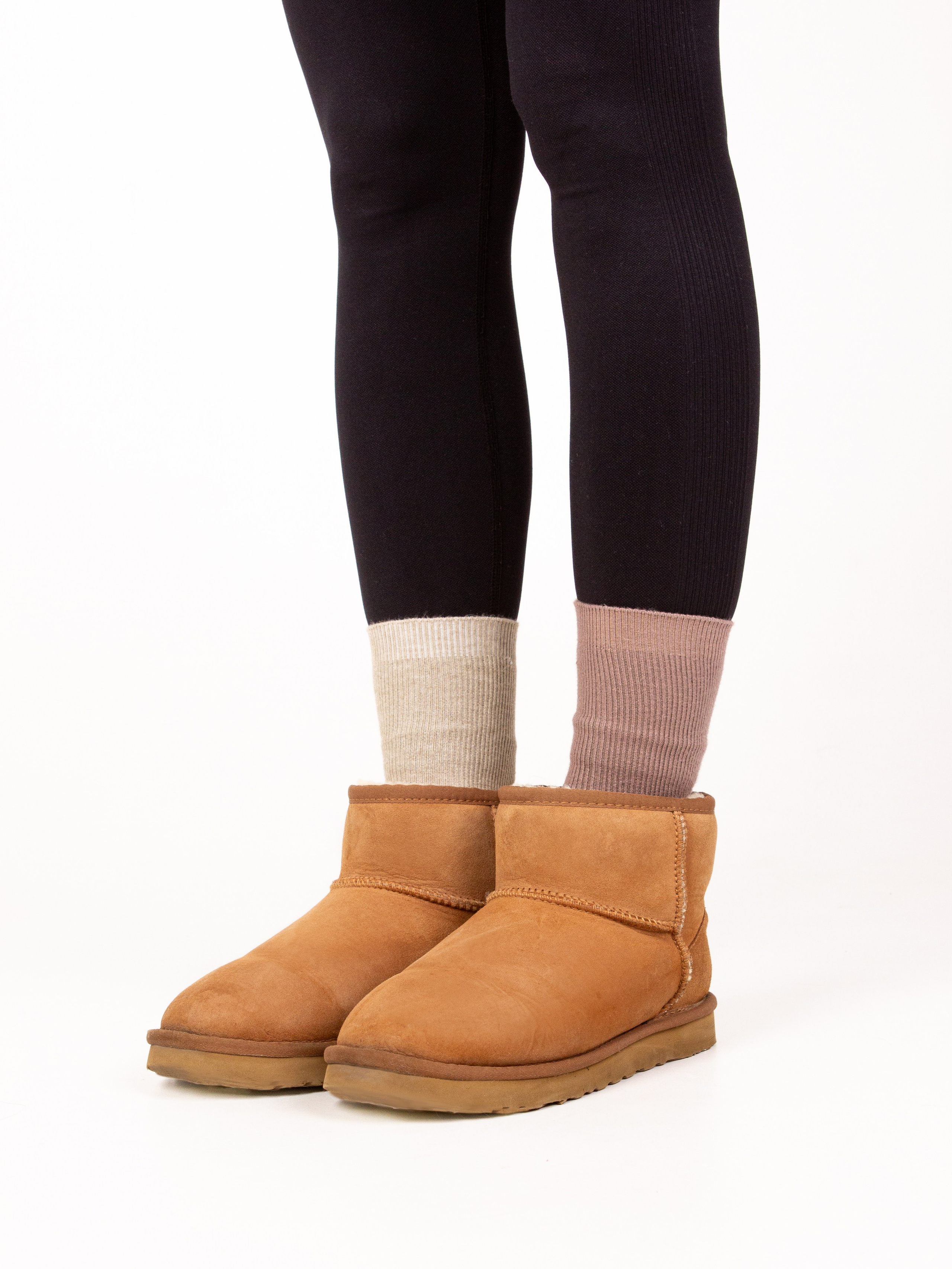 Обувь // Носки. DEWA | фотостудия для маркетплейсов