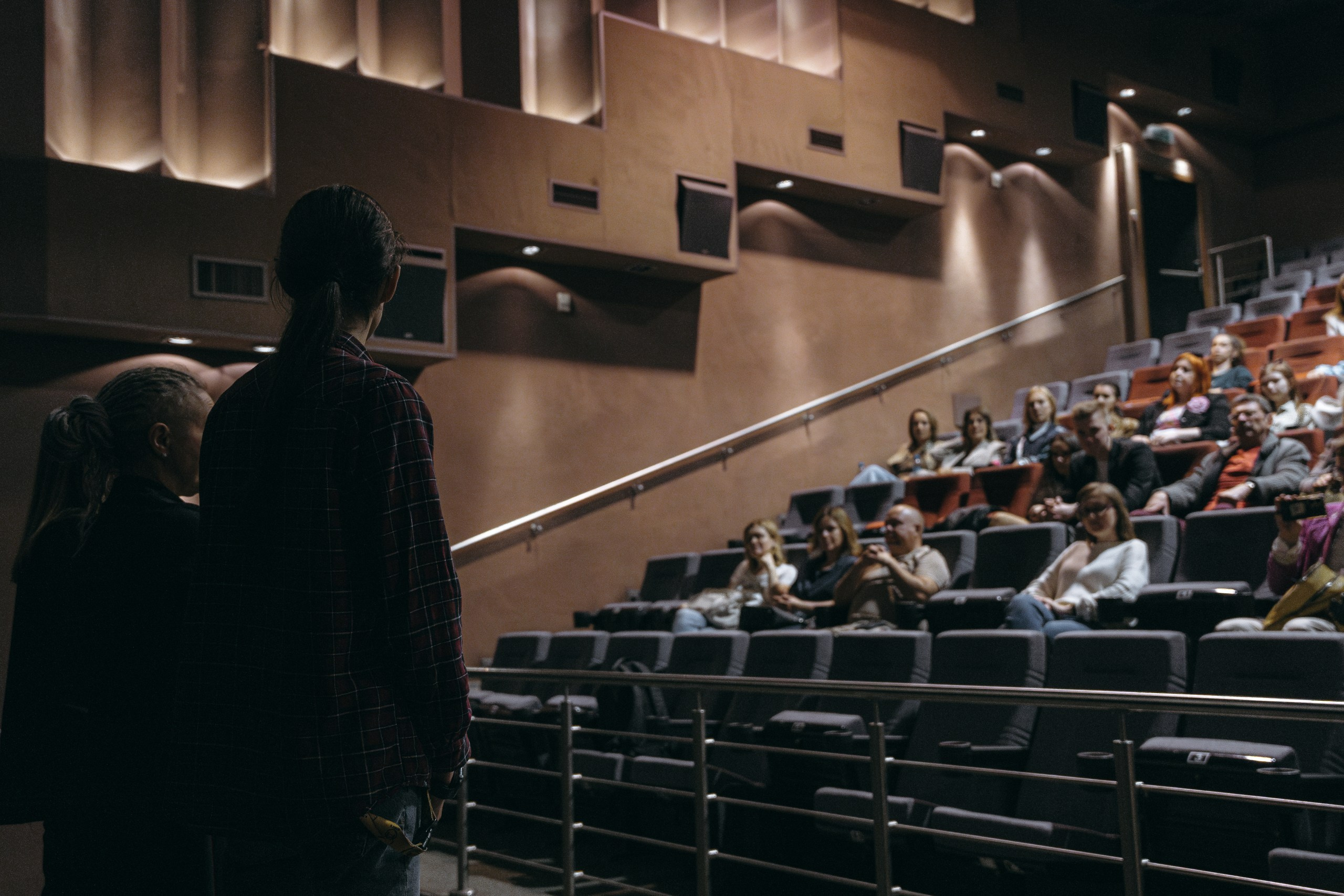 Кинопоказ «Внутри». Портретный и репортажный фотограф в Воронеже: Анастасия Пузикова
