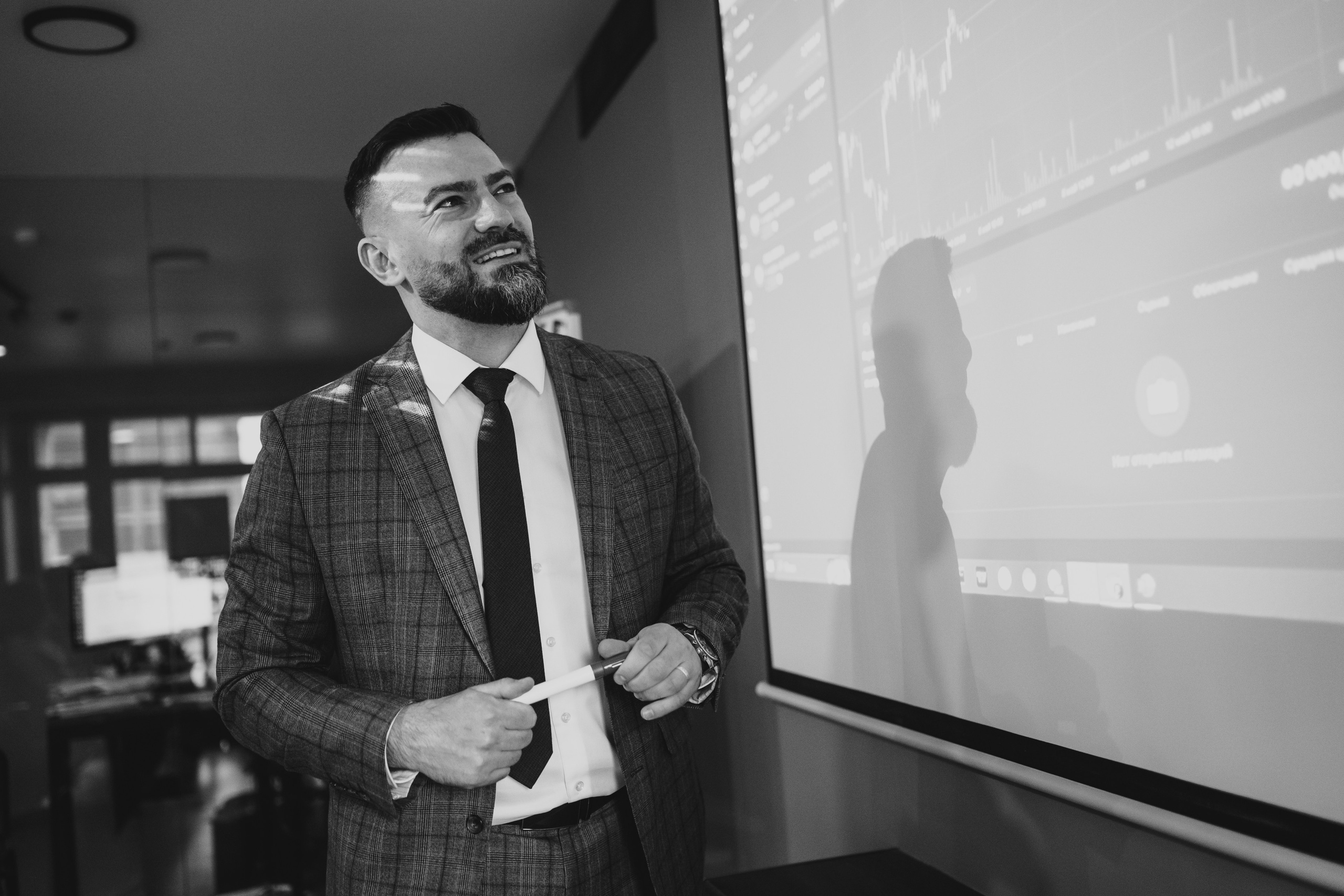 13.05.2026 | Бизнес клуб Интера. Встреча инвест-клуба под руководством Андрея Муранова. Главная