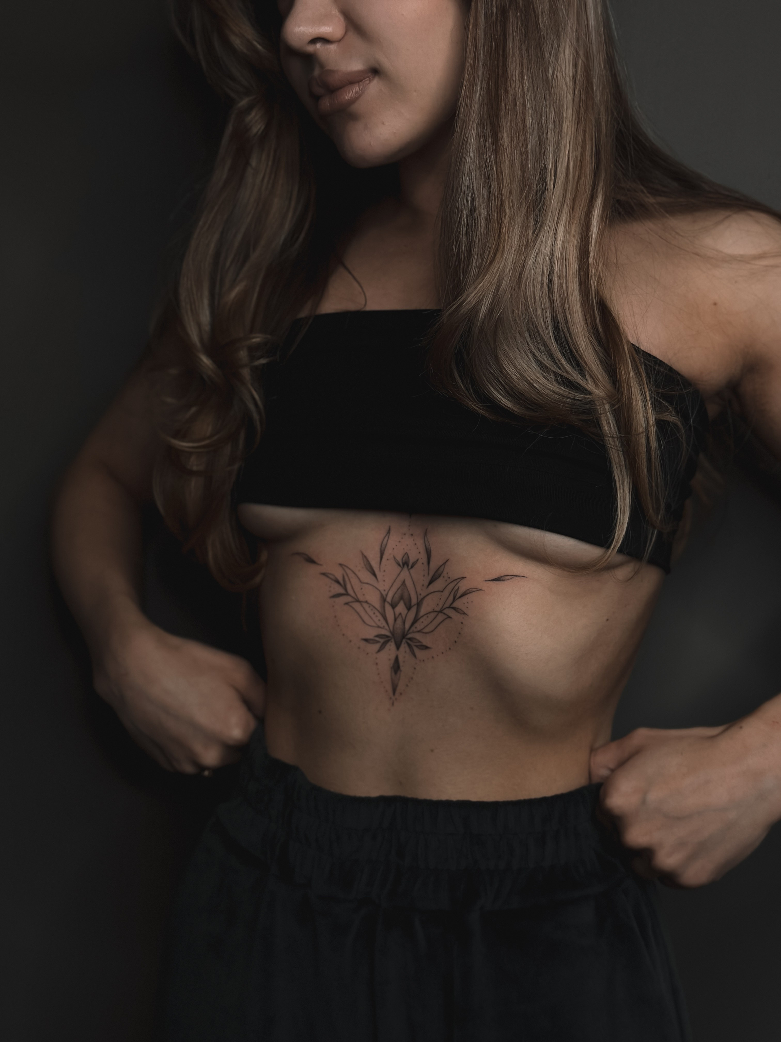 Сеанс тату. Тату мастер Новосибирск