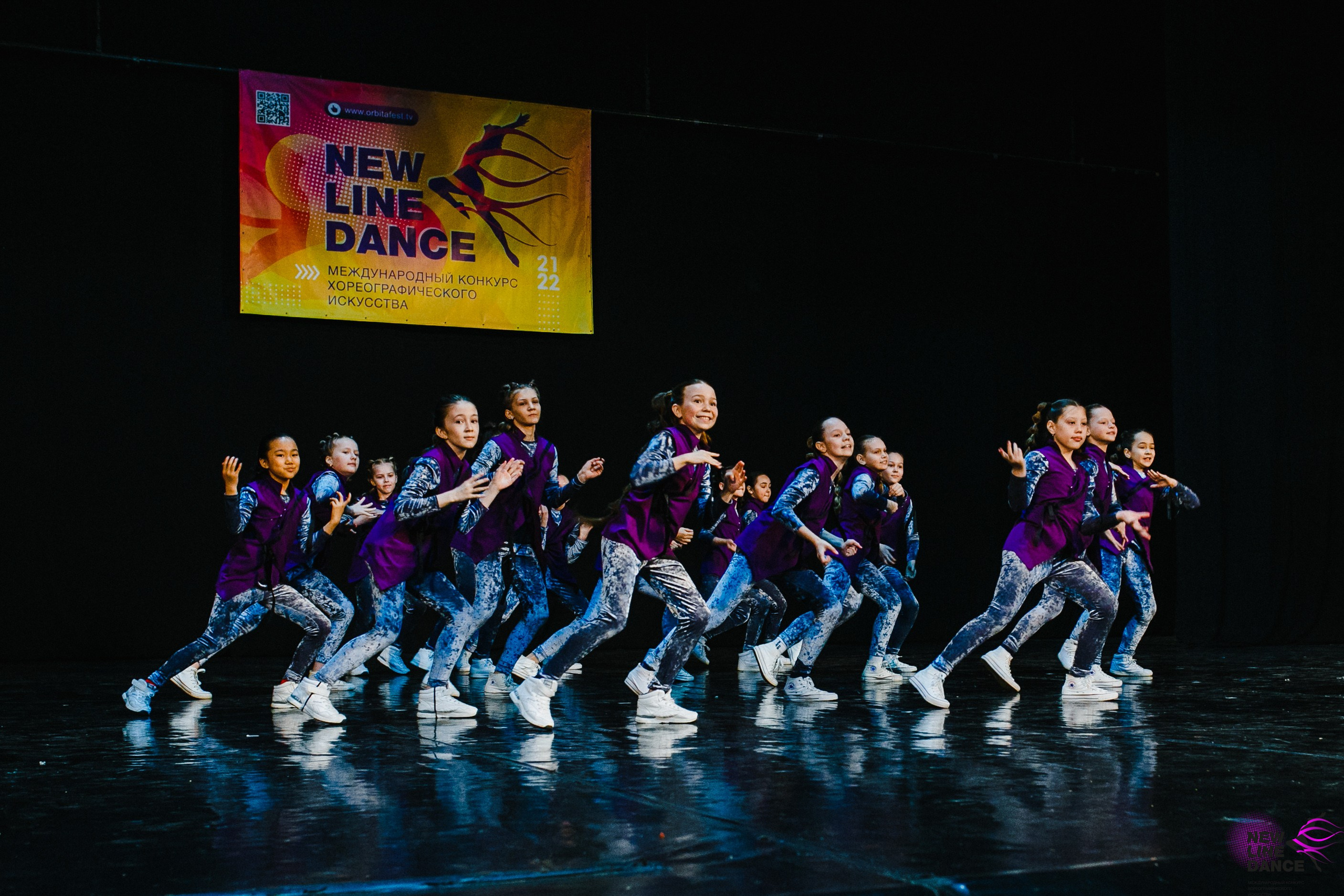 Концерты new line dance-magic universe-red. Фотограф в Новосибирске Ася Зверева