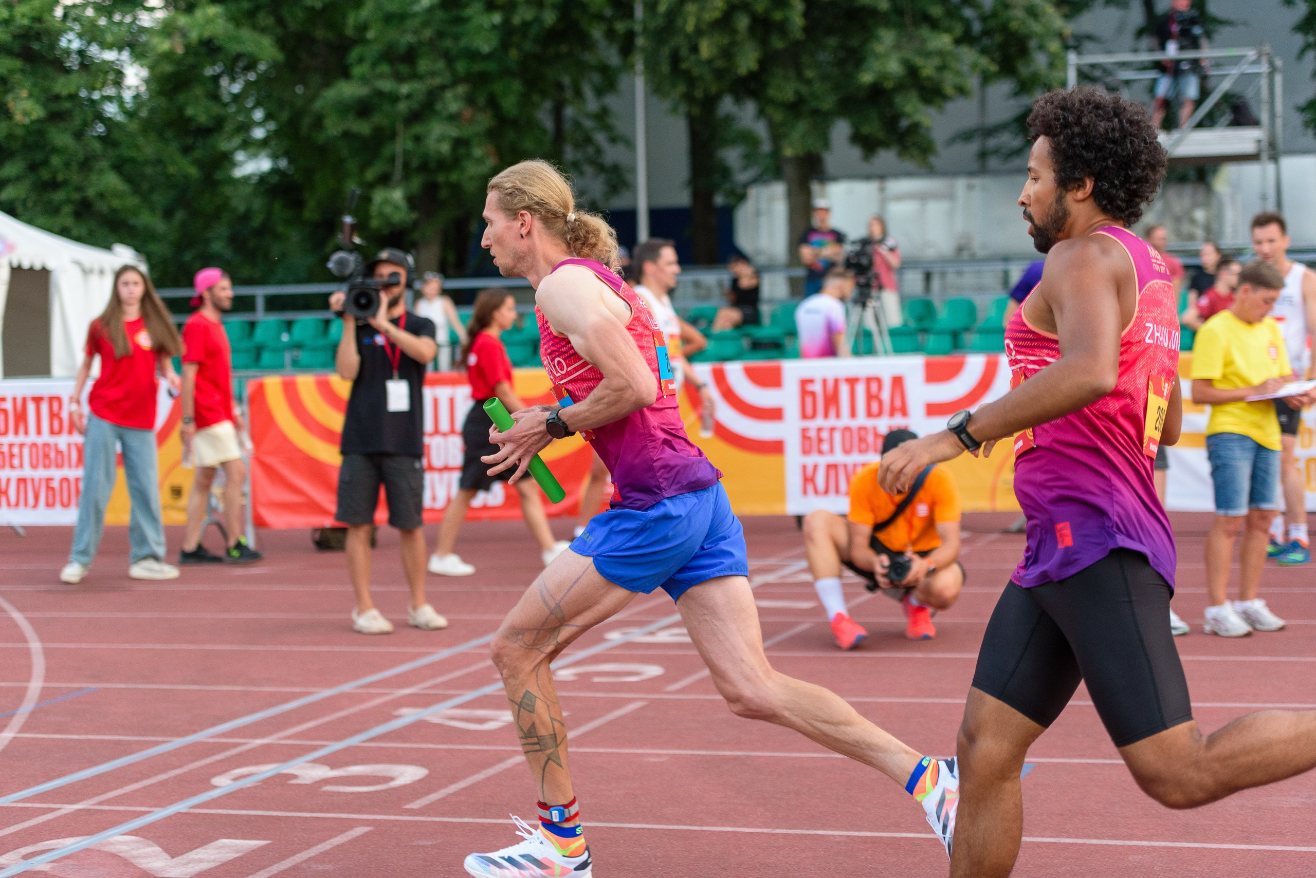 Битва беговых клубов. Репортажный фотограф Сергей Квартальнов