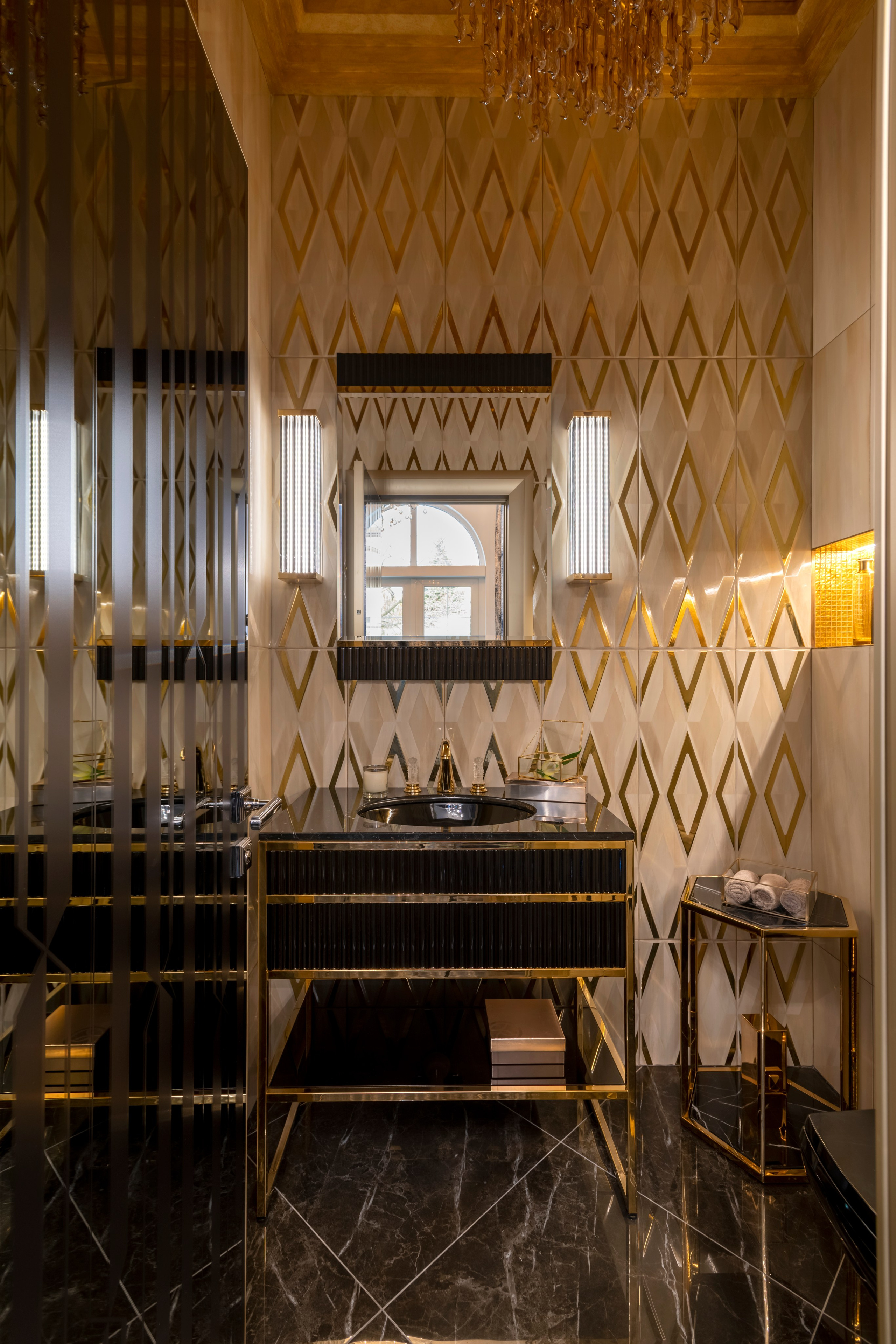 Salon. Интерьерный, портретный и семейный фотограф в Москве Мария Иринархова