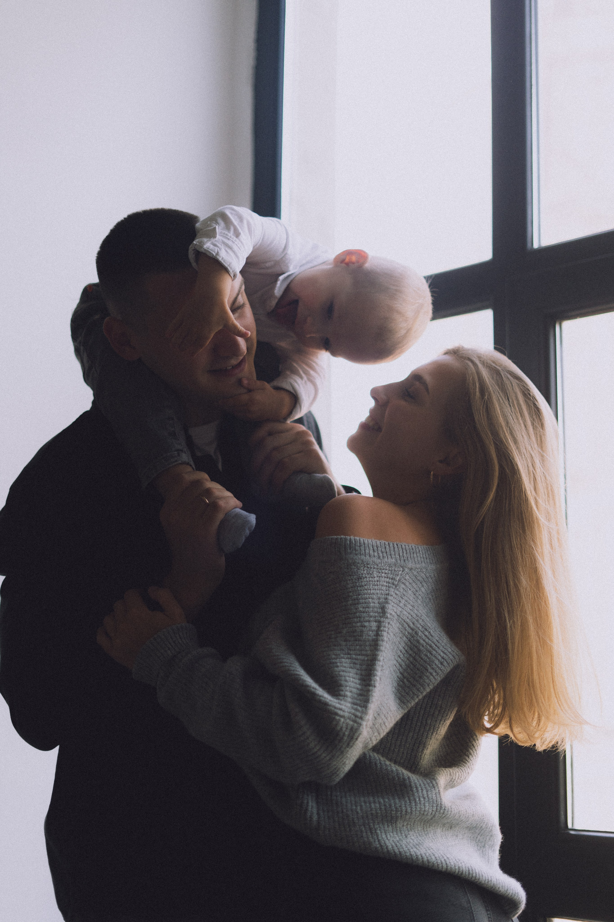 Настя, Артем и Федя. Главная