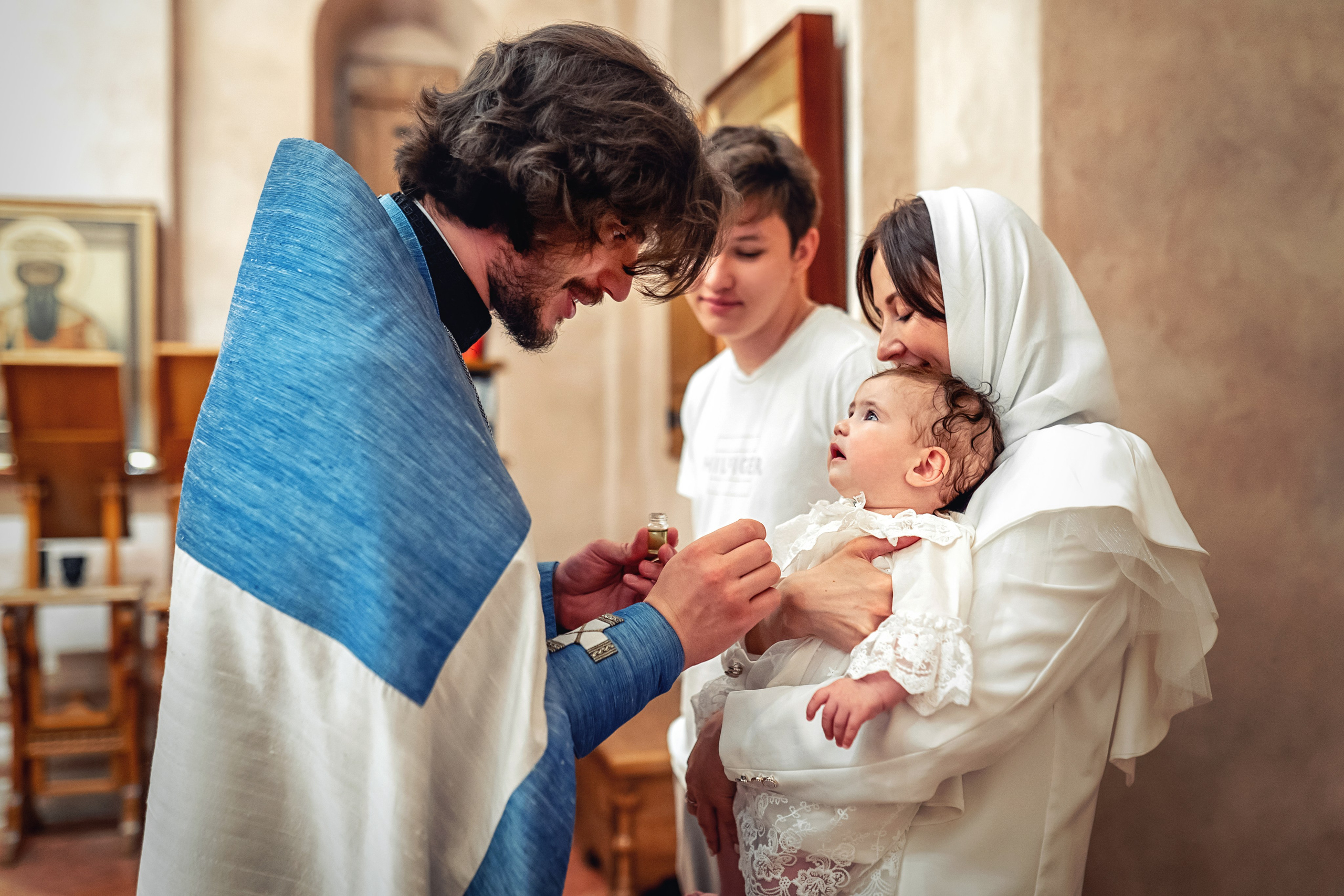 Фотограф на крещение Москва. Храм Антипы на Колымажном дворе. Фотограф \ Видеограф на Крещение, Венчание Москва| Семейные съемки