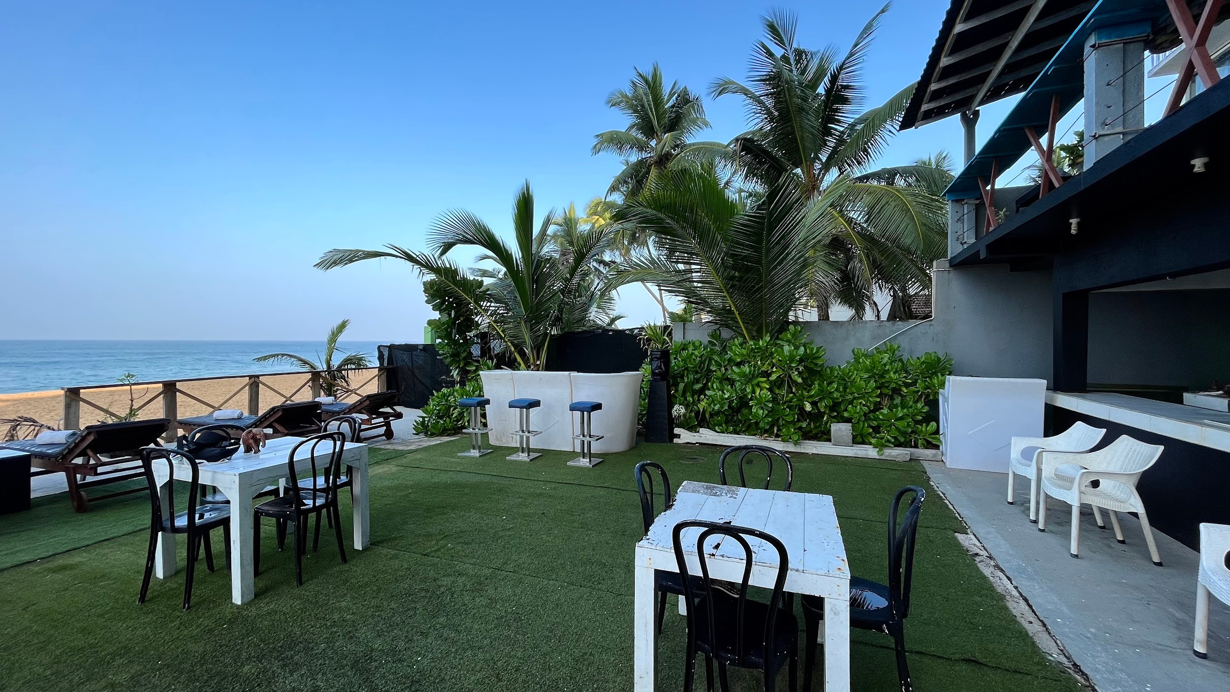 Lavanga Resort & Spa, Hikkaduwa, Sri Lanka. Traveling soul