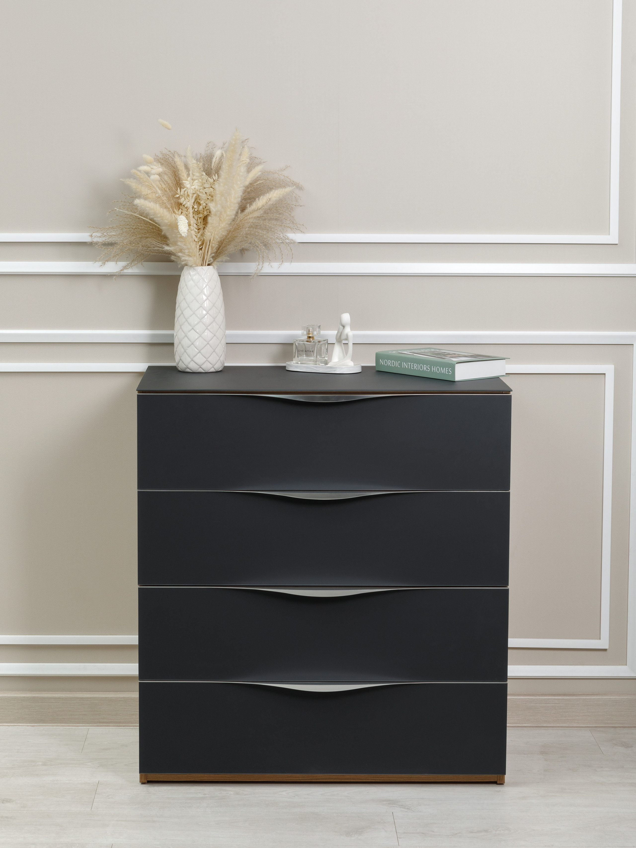 Мебель и фурнитура для каталога. Предметный фотограф Александр Трузян