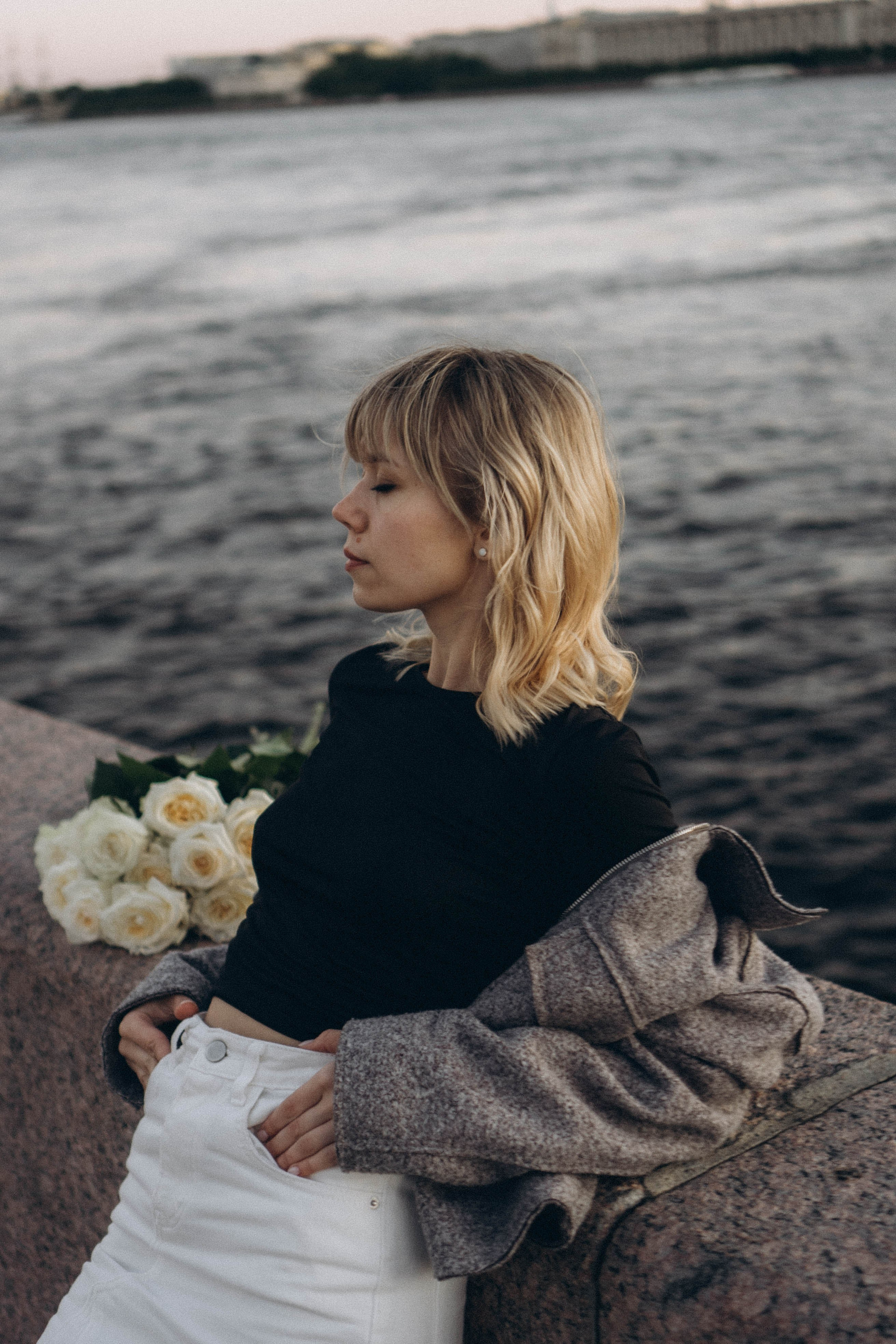 ПРОГУЛКА ПО ГОРОДУ В БЕЛЫЕ НОЧИ (другой вариант). Профессиональный фотограф, Санкт-Петербург — Виктория Богомолова