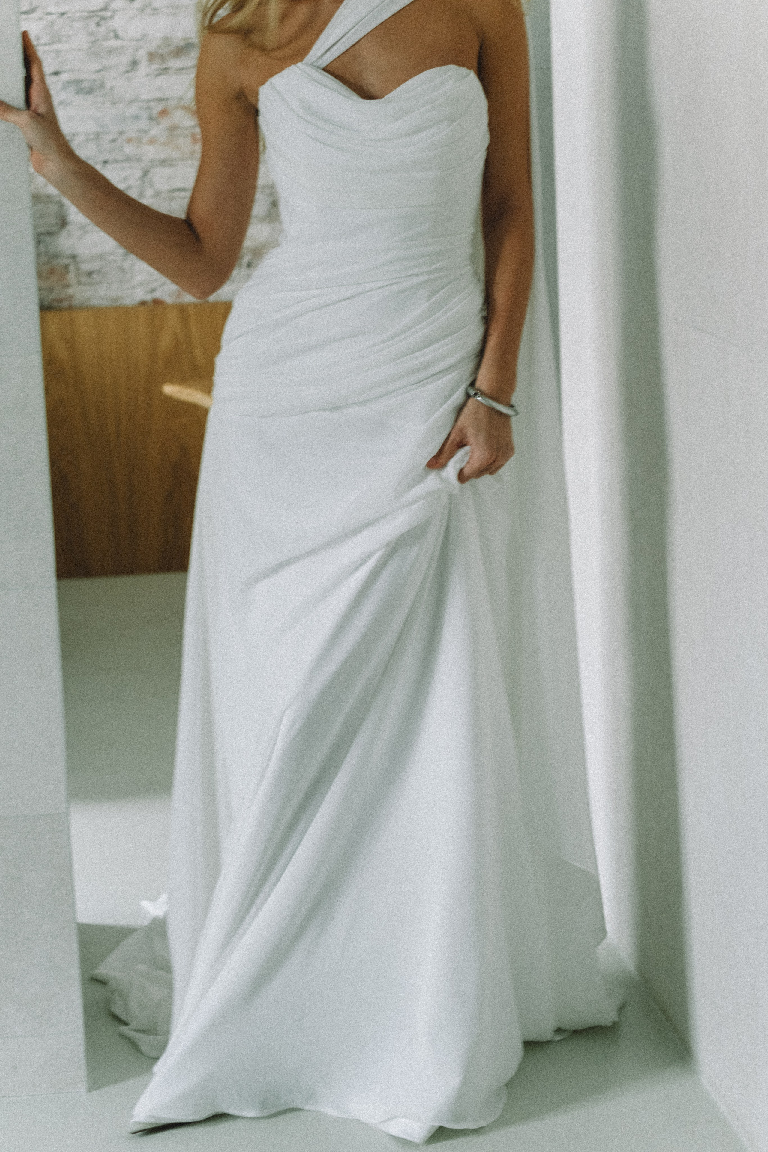 ЭЛЕГАНТНАЯ СВАДБЕНАЯ СЬЕМКА ЖЕНИХА И НЕВЕСТЫ В ДОРОГОМ ОТЕЛЕ САНКТ-ПЕТЕРБУРГА. Профессиональный фотограф, Санкт-Петербург — Виктория Богомолова