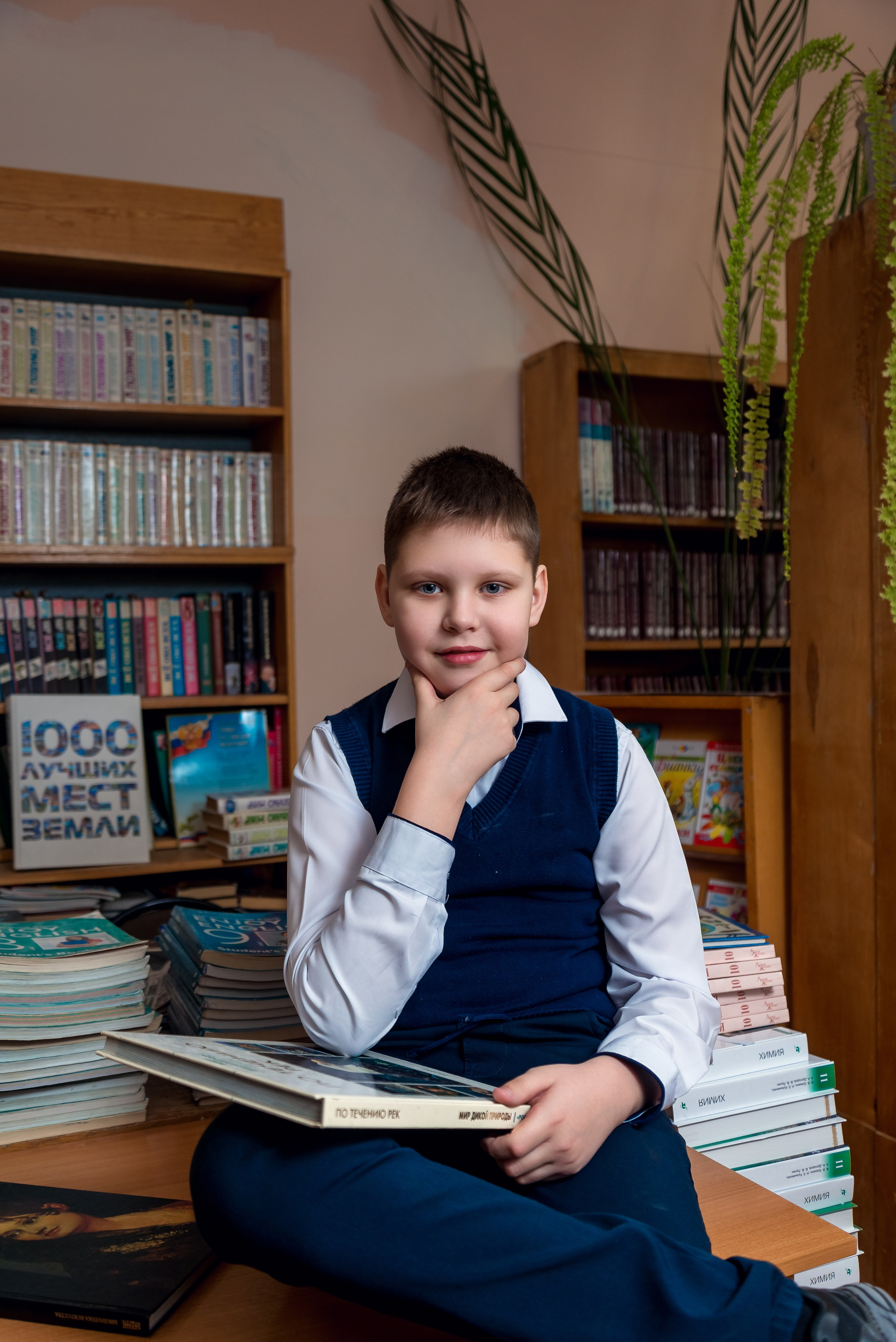 В Библиотеке. Женский фотограф Крещение Венчание Москва Брянск