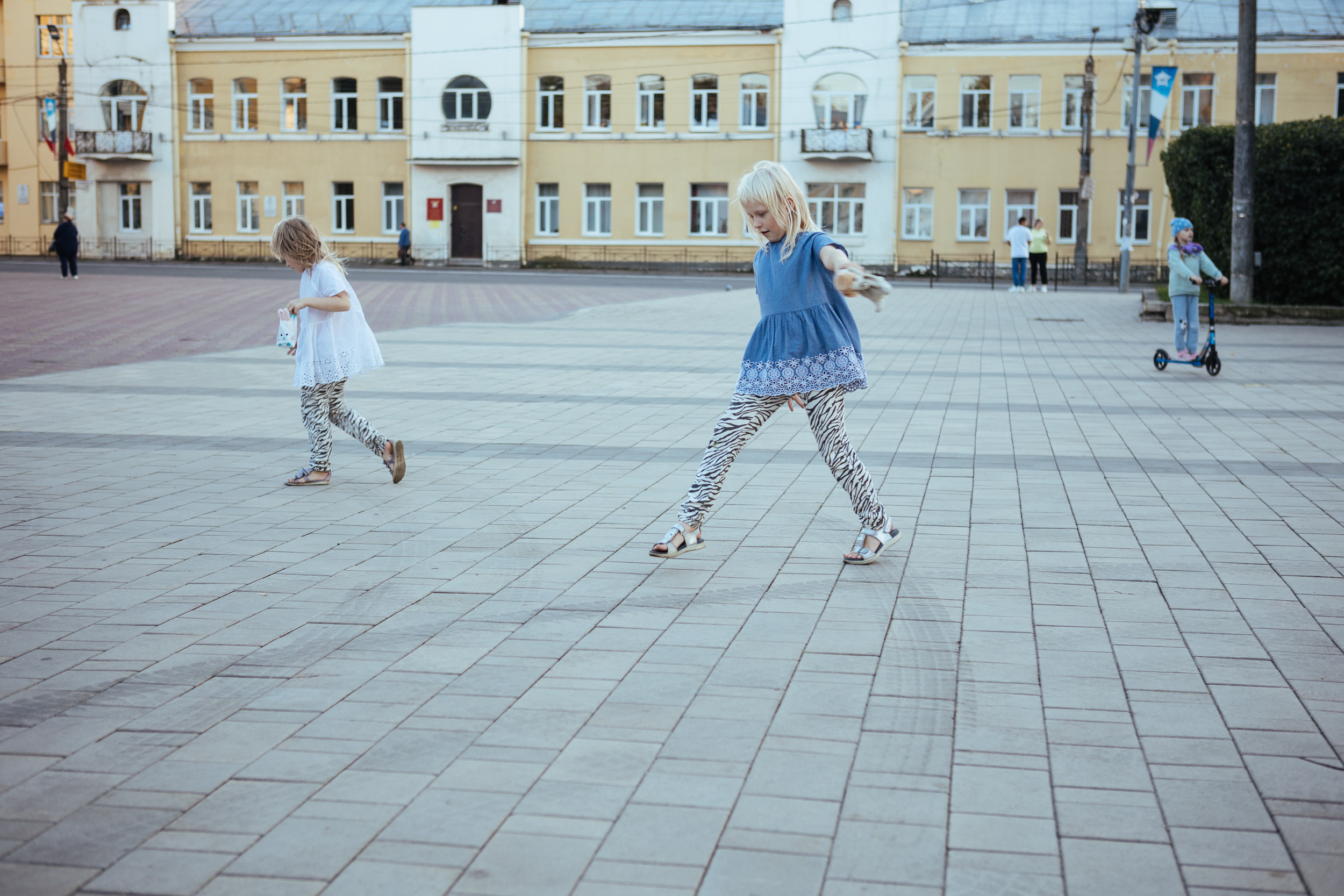 Ева и Софи. Детский, семейный и школьный фотограф Смоленск Москва Влад Старов