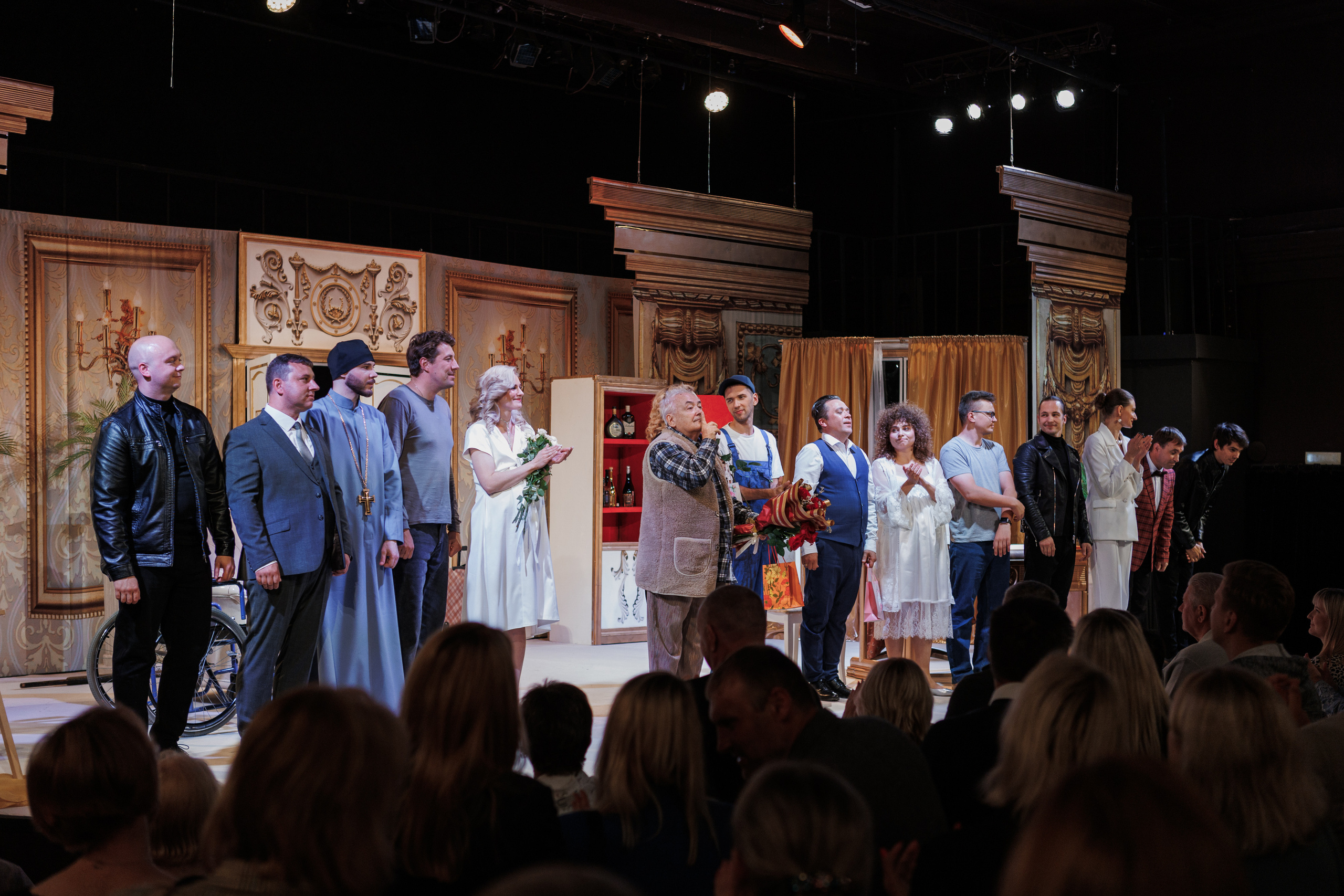 Премьера нового спектакля в Смоленском Камерном Театре. Детский, семейный и школьный фотограф Смоленск Москва Влад Старов