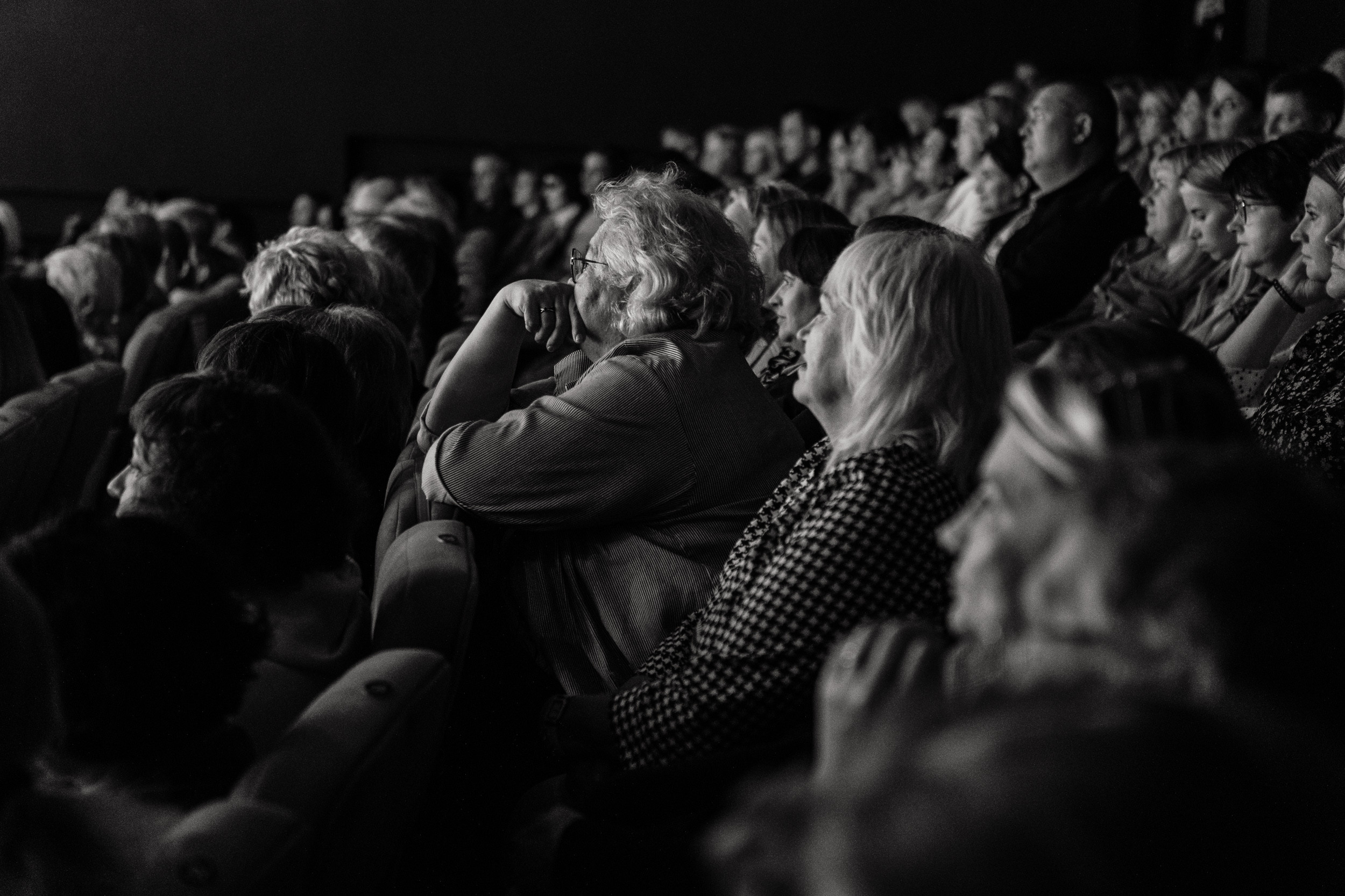 Премьера нового спектакля в Смоленском Камерном Театре. Детский, семейный и школьный фотограф Смоленск Москва Влад Старов