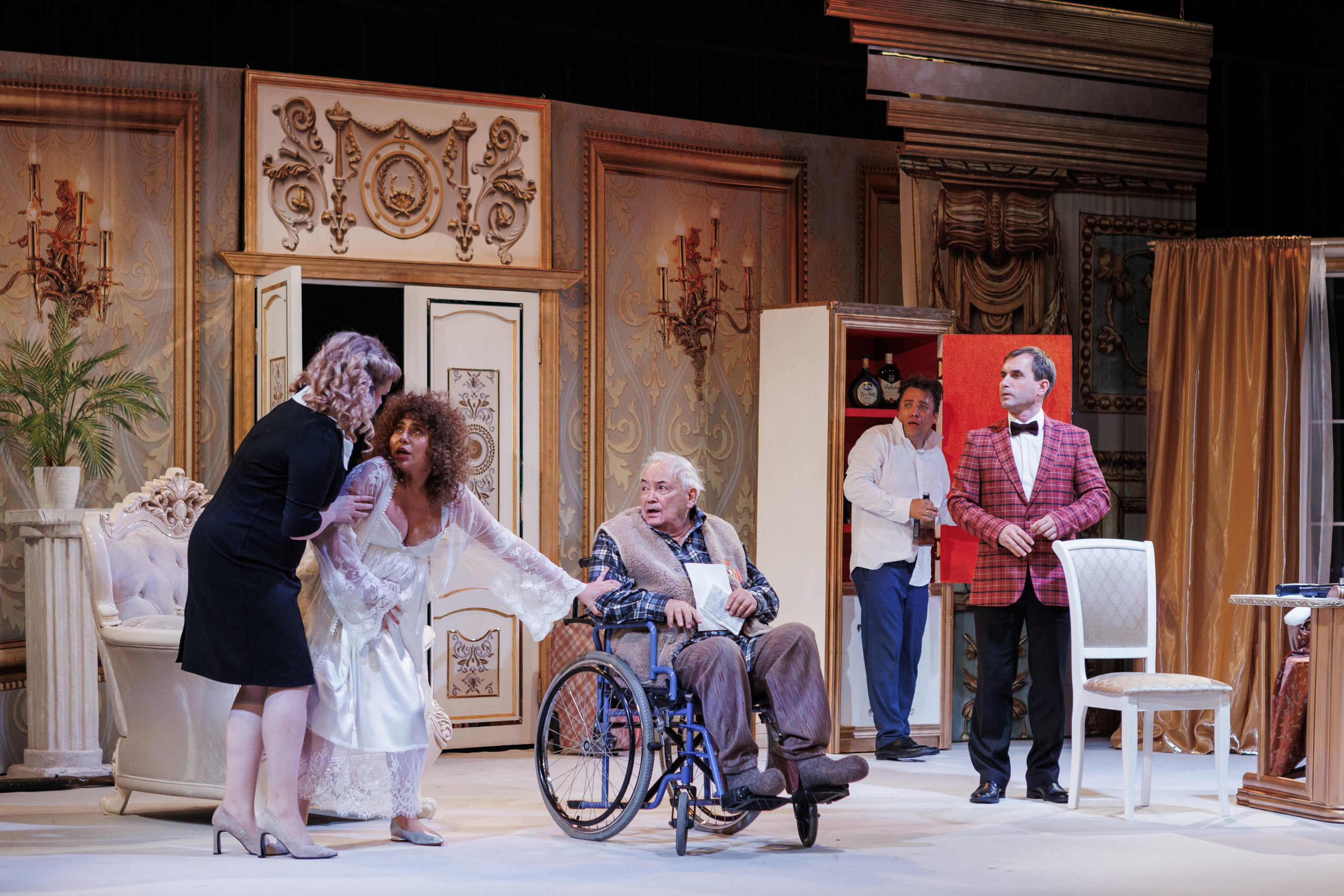 Премьера нового спектакля в Смоленском Камерном Театре. Детский, семейный и школьный фотограф Смоленск Москва Влад Старов