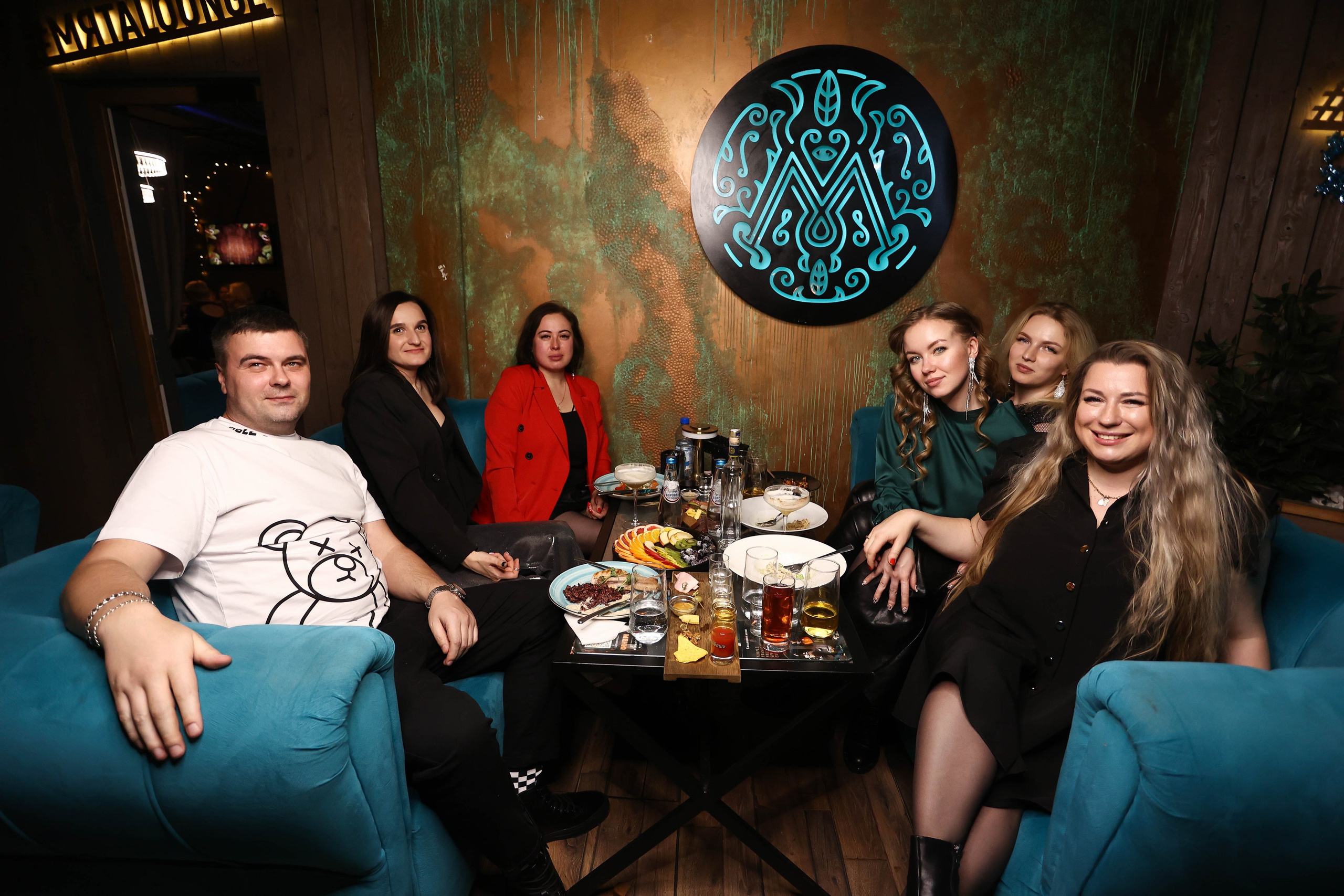 15/12/23 Новогоднее караоке в Мята Спортивная. Мята Спортивная — Кальянная, караоке, бар в Минске