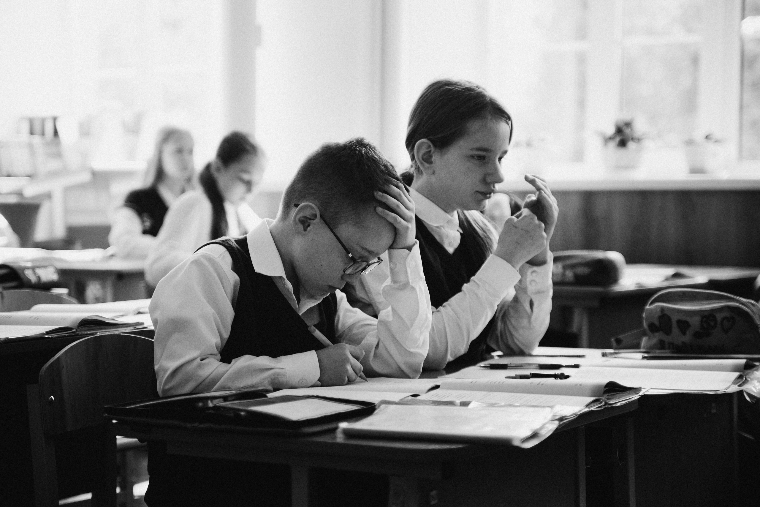 Школьные фотографии могут быть такими. Репортажный и детский фотограф в Минске