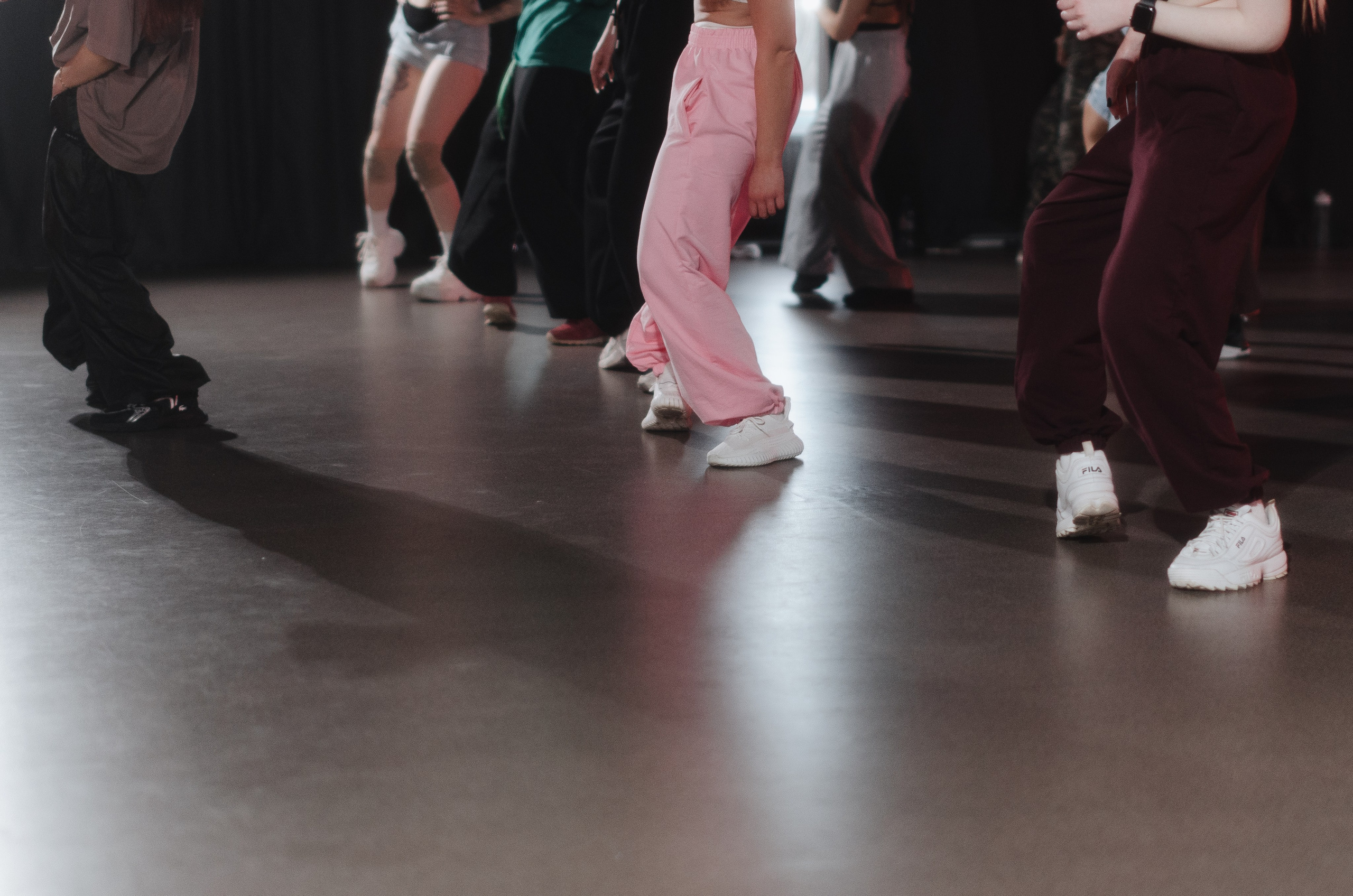 Мастер-классы по High Heels/Girly hip-hop от Оксаны ATTA. Денисова Аля — фотограф для парных съемок и индивидуальных историй в Барнауле