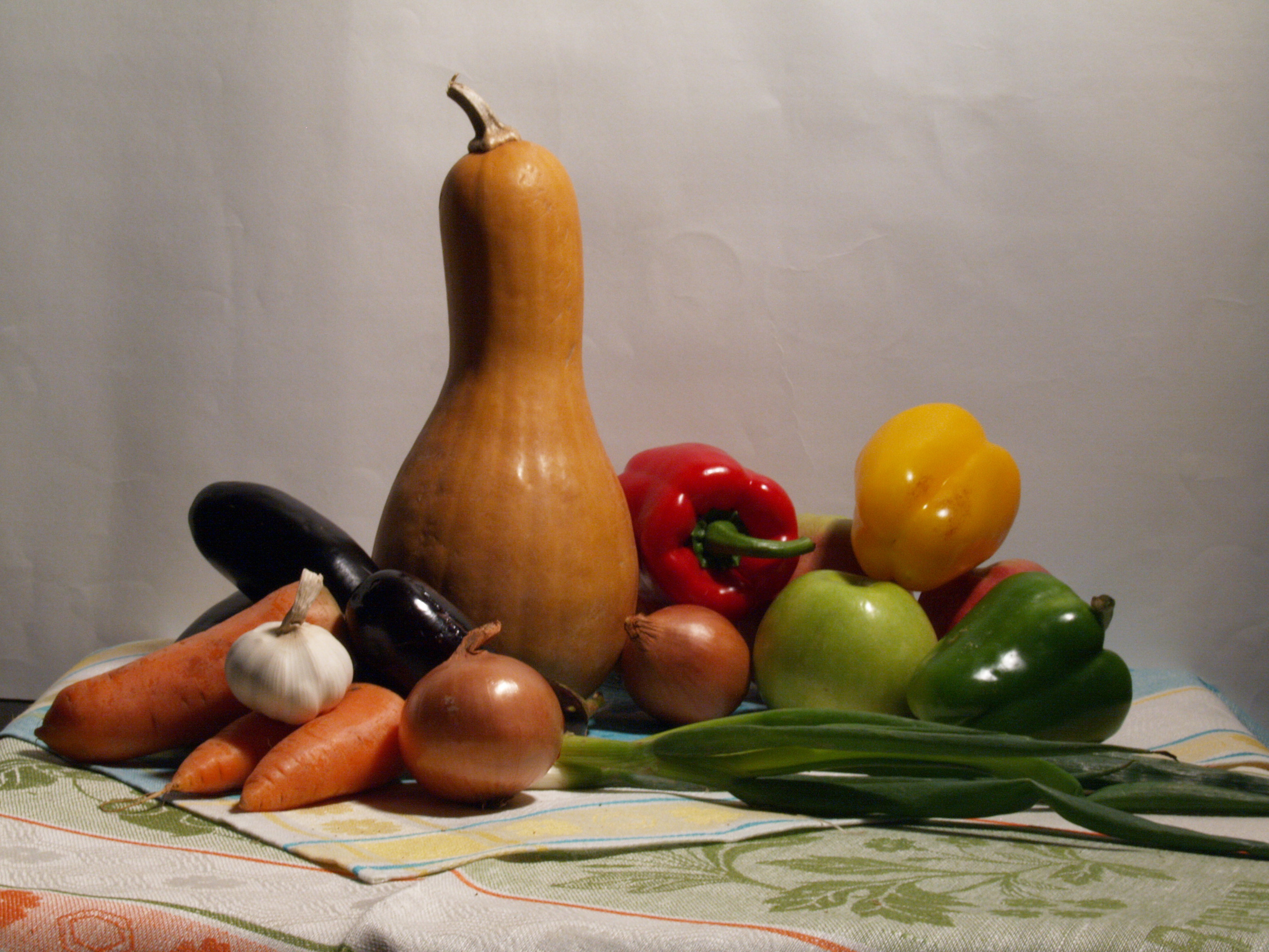 Работы студентов. Начальный уровень (1 и 2 ступень) . "Основы фото-мастерства". Максим Матвийченко и Виктория Басова профессионалы своего дела