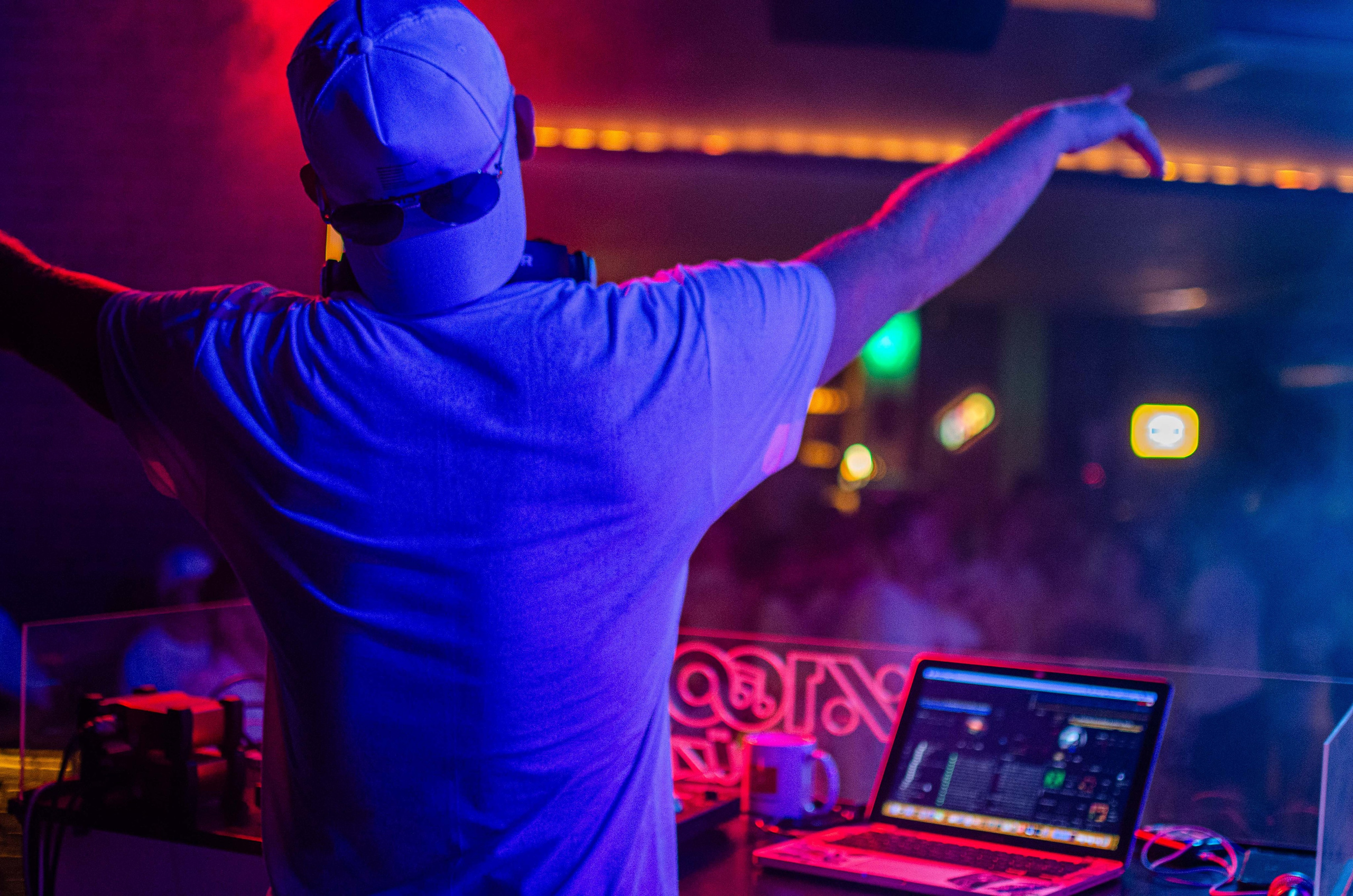 White party. Event photographer Alena Iurchenko