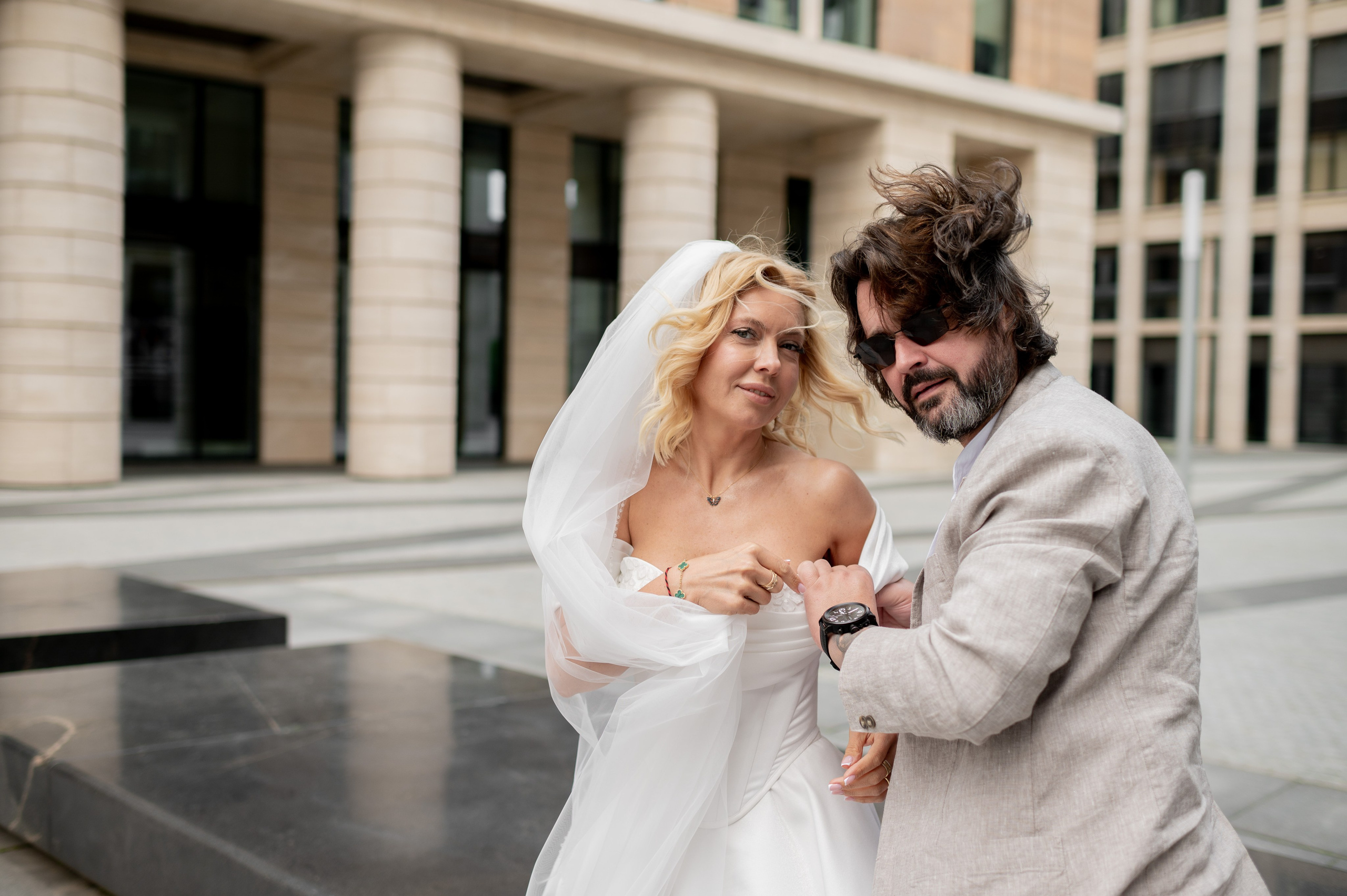 Юлия и Павел (сборы невесты, Невская ратуша, красный Buick, прогулка по рекам на катере). Портретный, семейный и свадебный фотограф в Санкт-Петербурге и в Пушкине Ширяев Денис