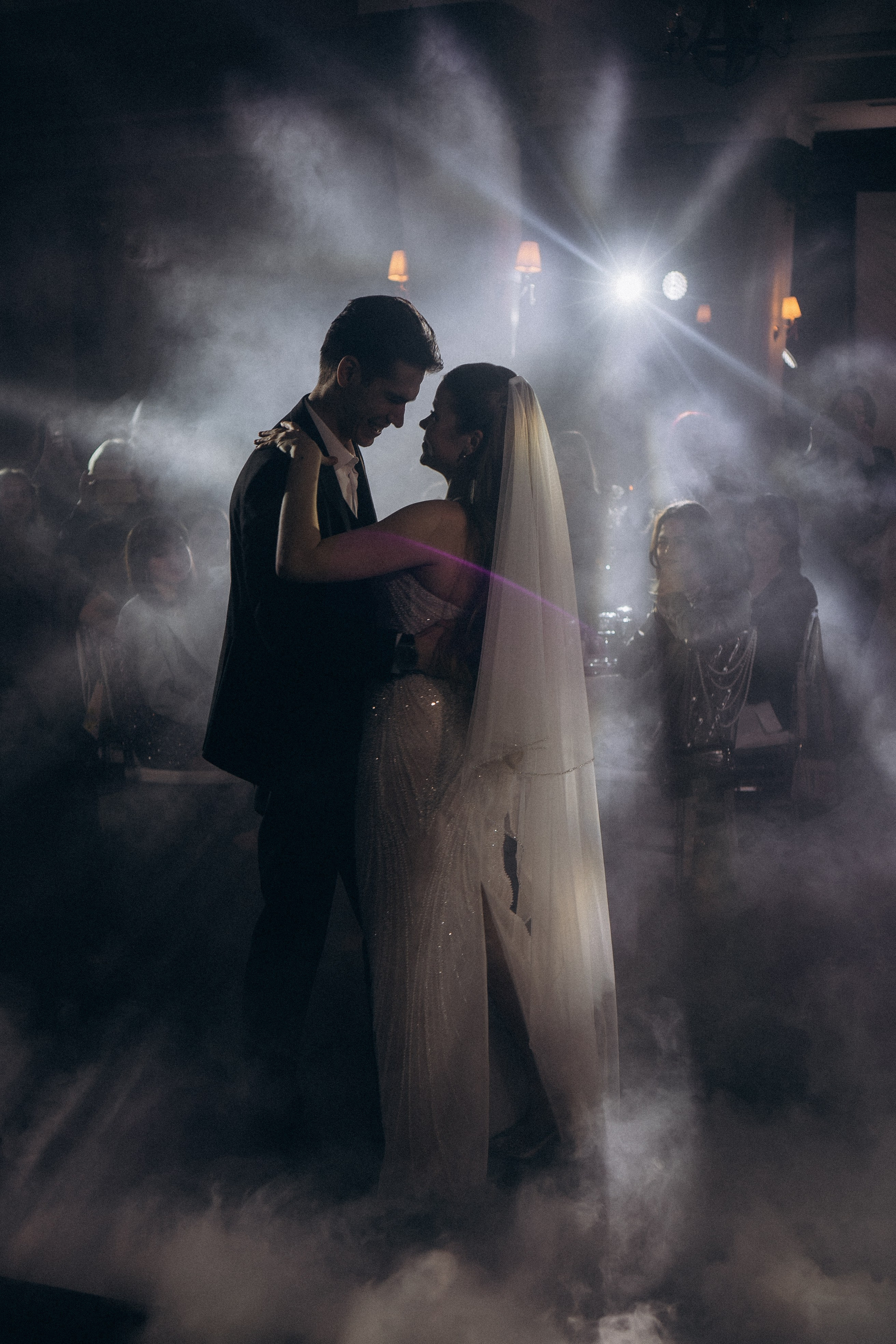 СВАДЕБНАЯ СЬЕМКА СБОРОВ В ОТЕЛЕ И ВЫЕЗД НА ЦЕРЕМОНИЮ (СНЯТО В СИБИРЕ В НИЖНЕВАРТОВСКЕ). Профессиональный фотограф, Санкт-Петербург — Виктория Богомолова