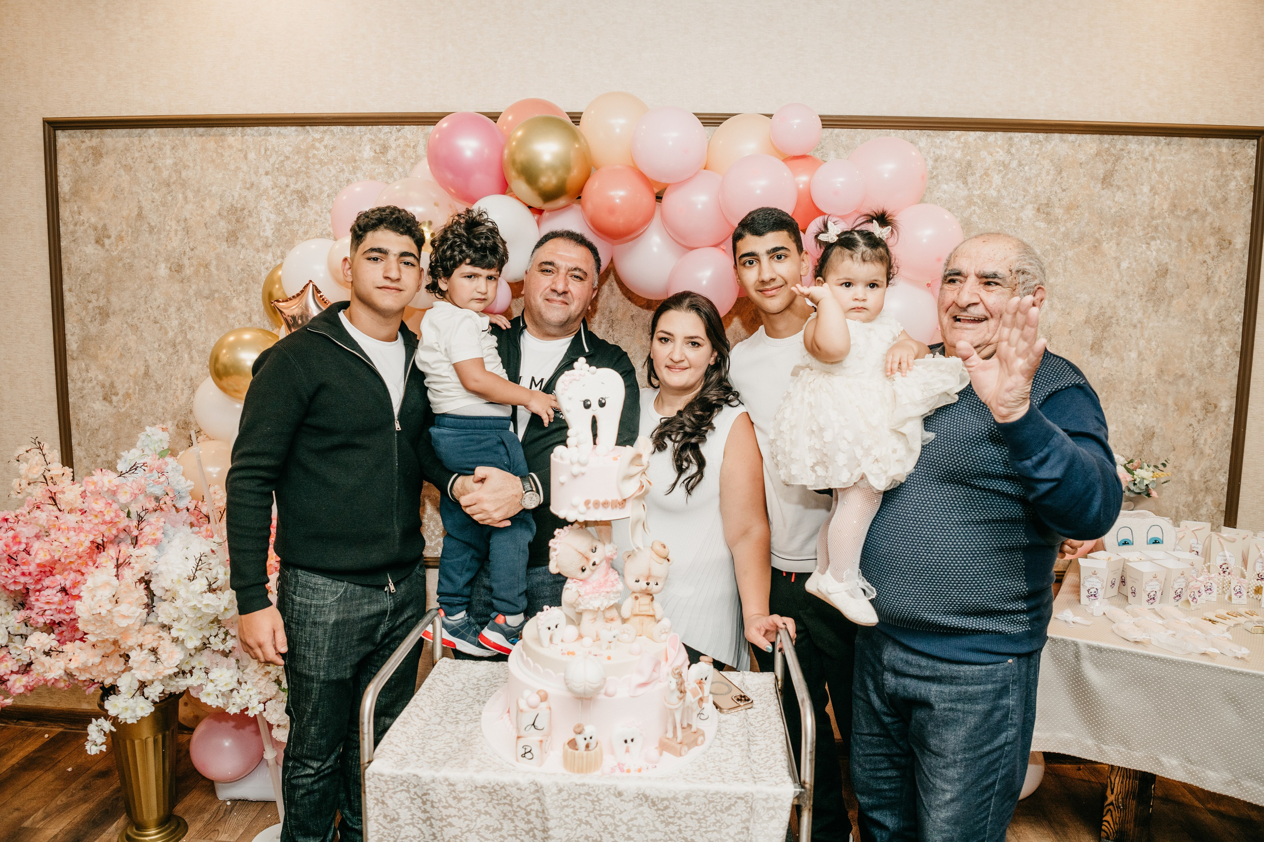 ДЕНЬ РОЖДЕНИЯ СОФИИ. 1 ГОДИК. Фотограф на выписку из роддома в Москве и МО