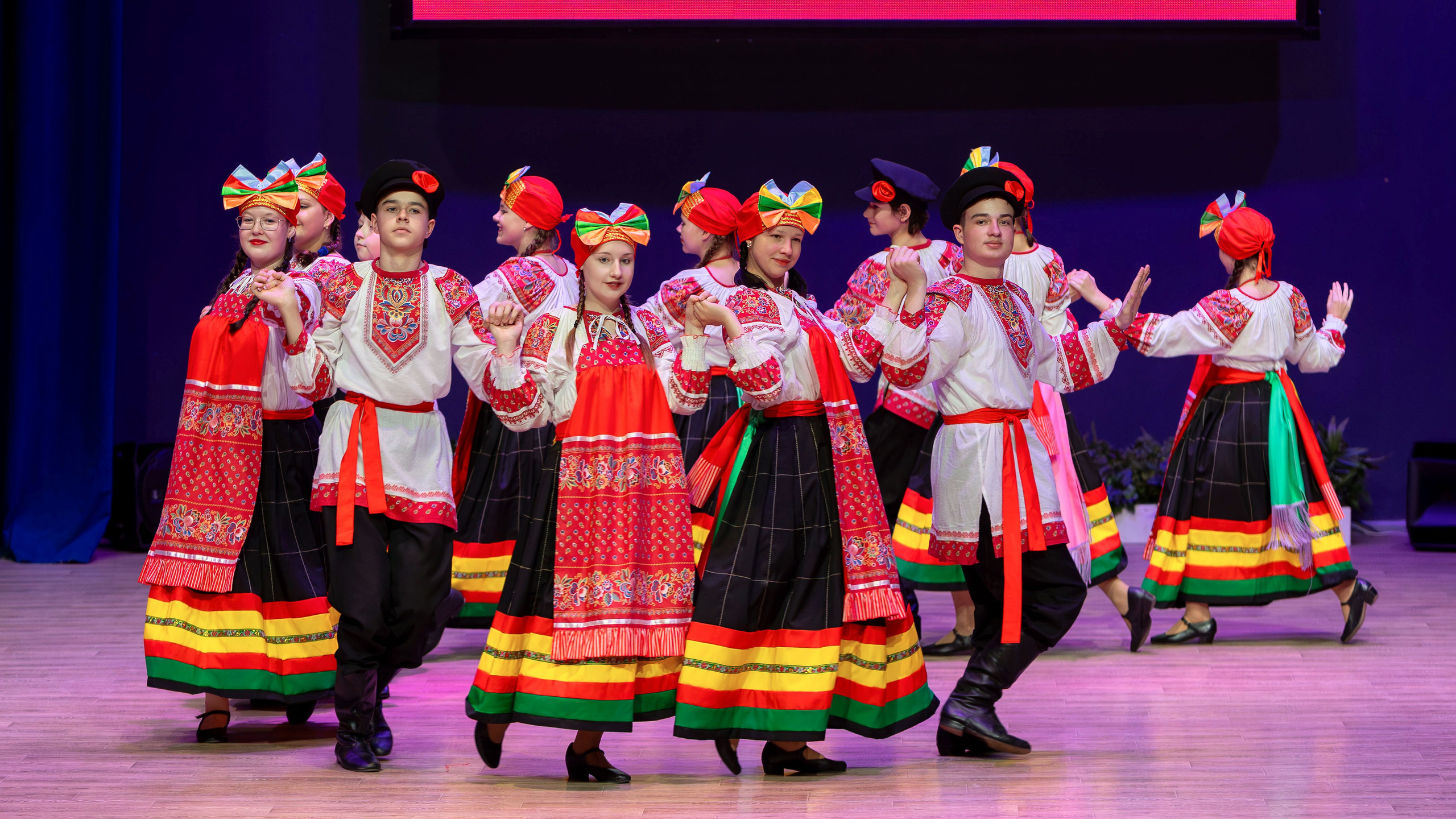 Отчетный концерт Центра детского творчества 2025. Выпускные альбомы и школьный фотограф в Подольске, Троицке, Щербинке, Москве и Московской области