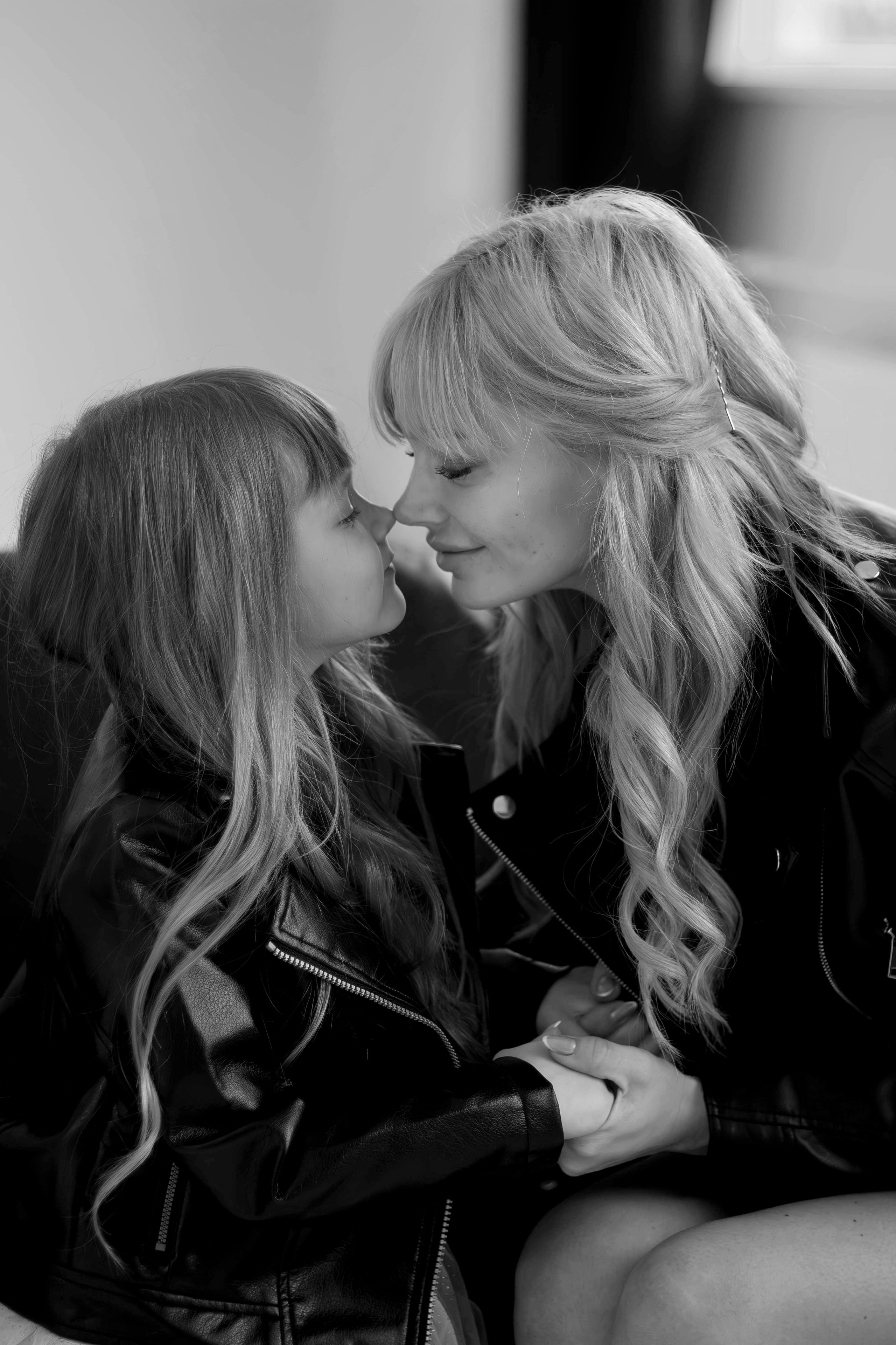 EVIJA&MILANA. Бережно сохраняю ваши чувства и истории на своих фотографиях