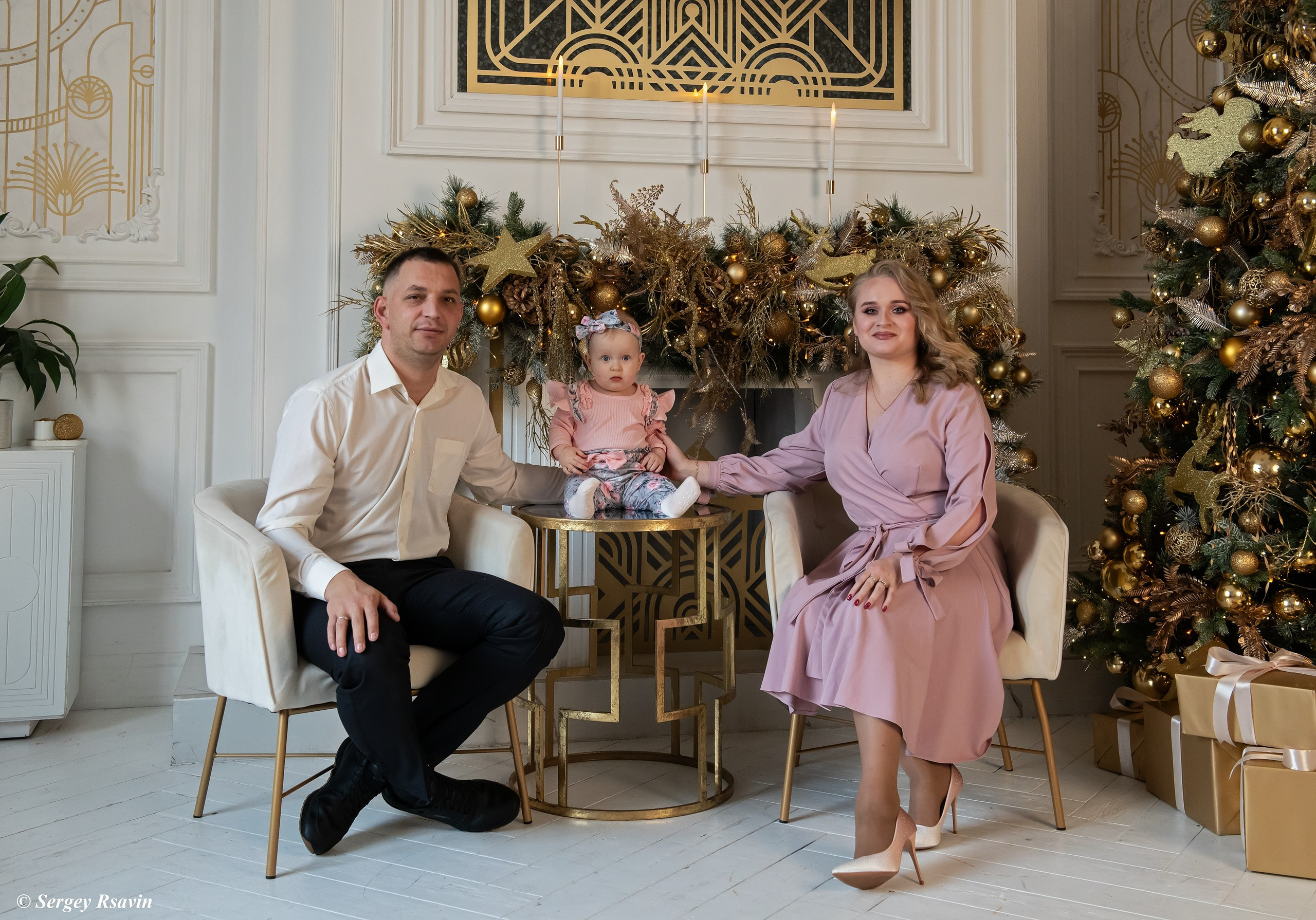 Новогодняя съемка в студии. Фотограф в Москве Сергей Рсавин