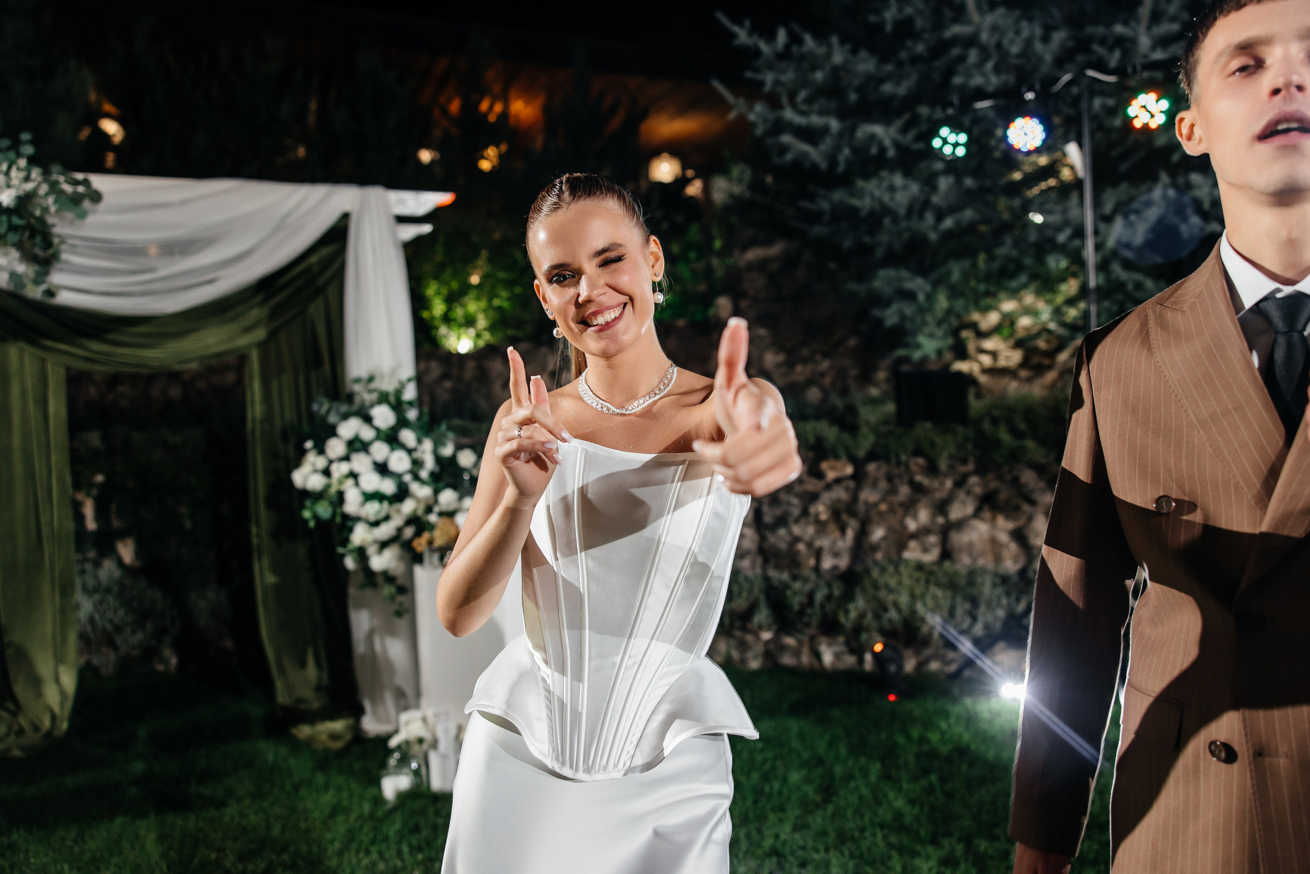 Анонс свадьбы для Павла и Евгении. Усадьба Феодоро. Свадебный фотограф в Крыму и Севастополе Ольга Баскакова