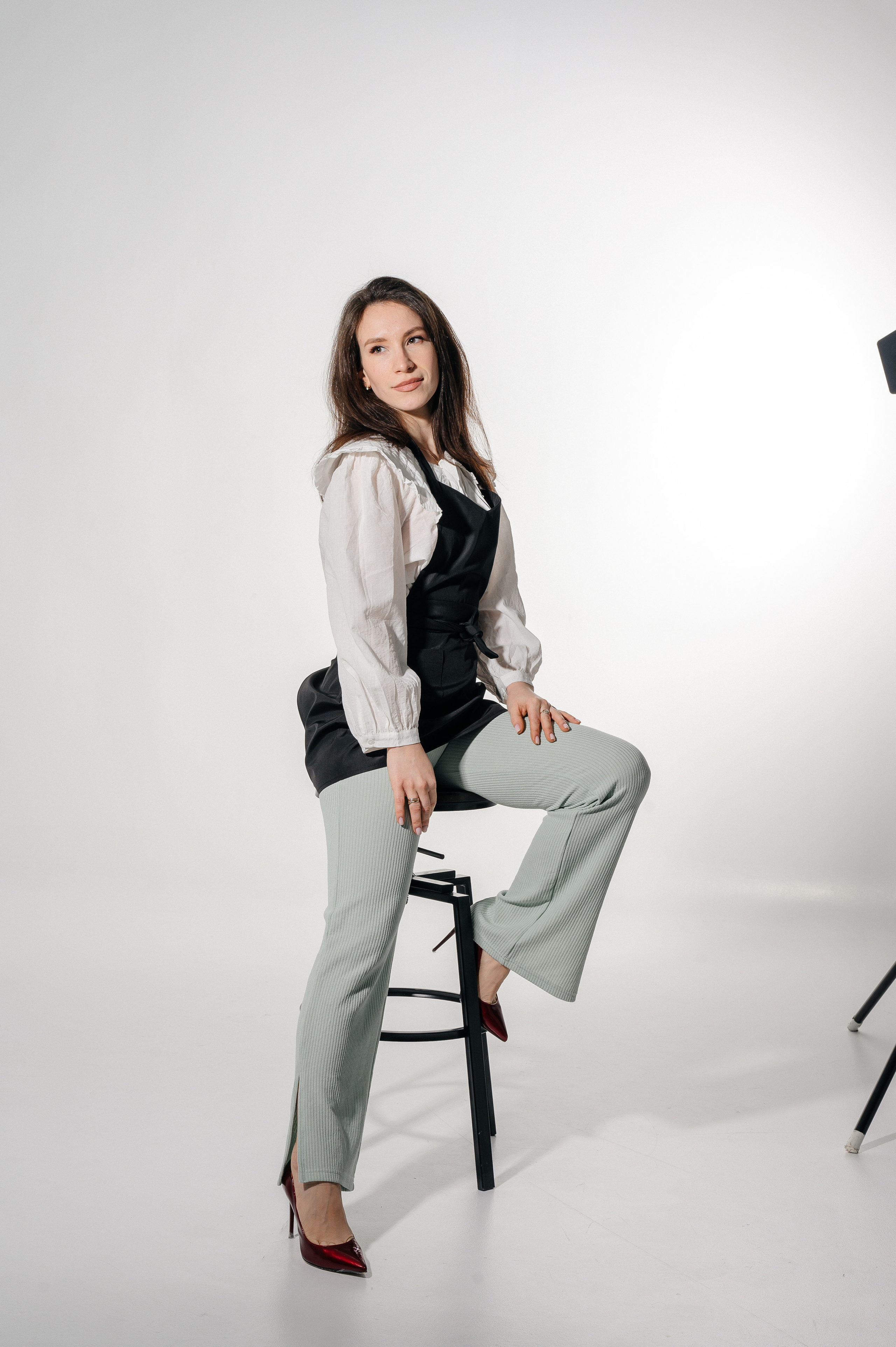 Мастер по перманенту. Свадебный видеограф в Москве Никонова Анна