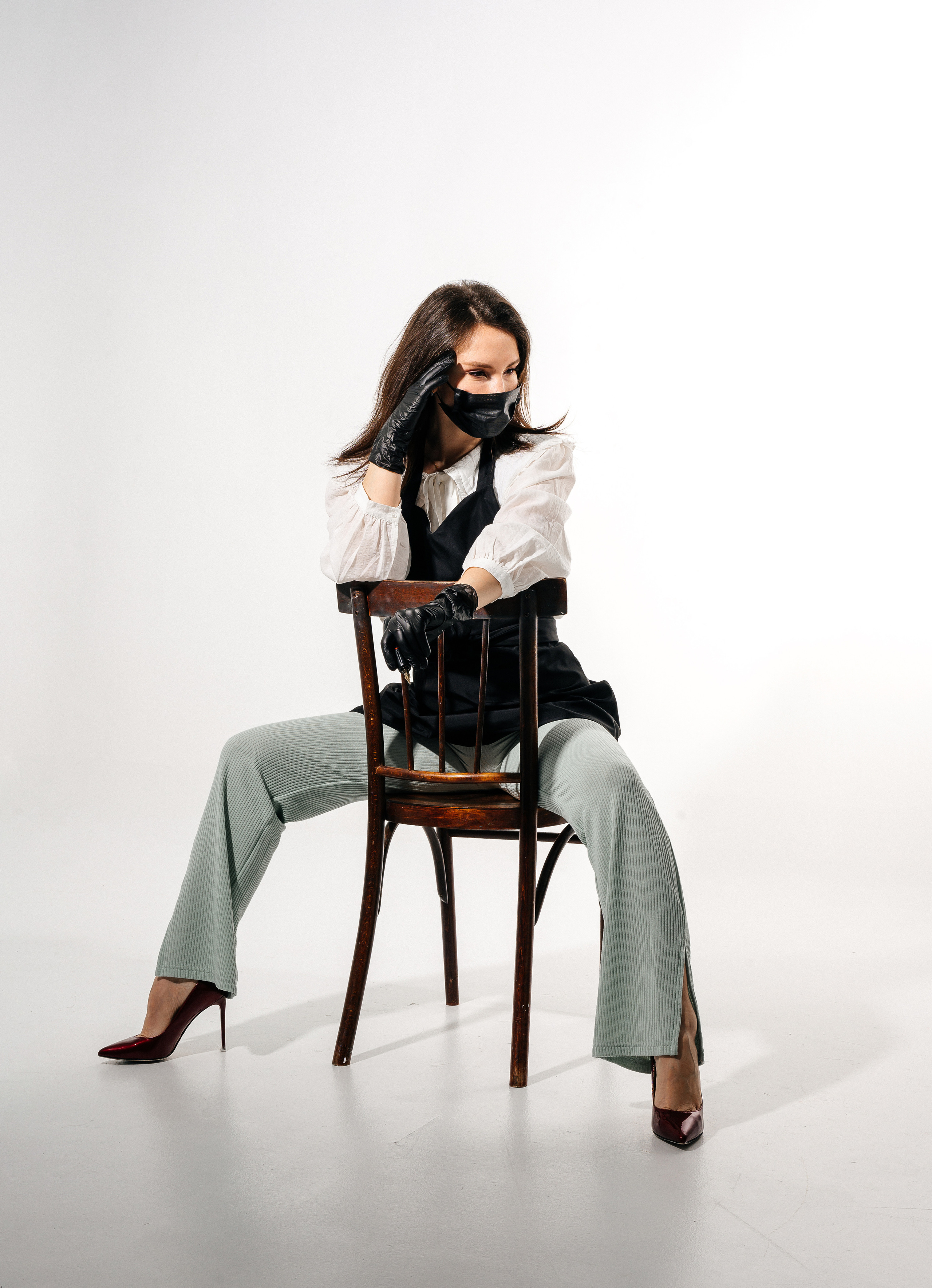 Мастер по перманенту. Свадебный видеограф в Москве Никонова Анна